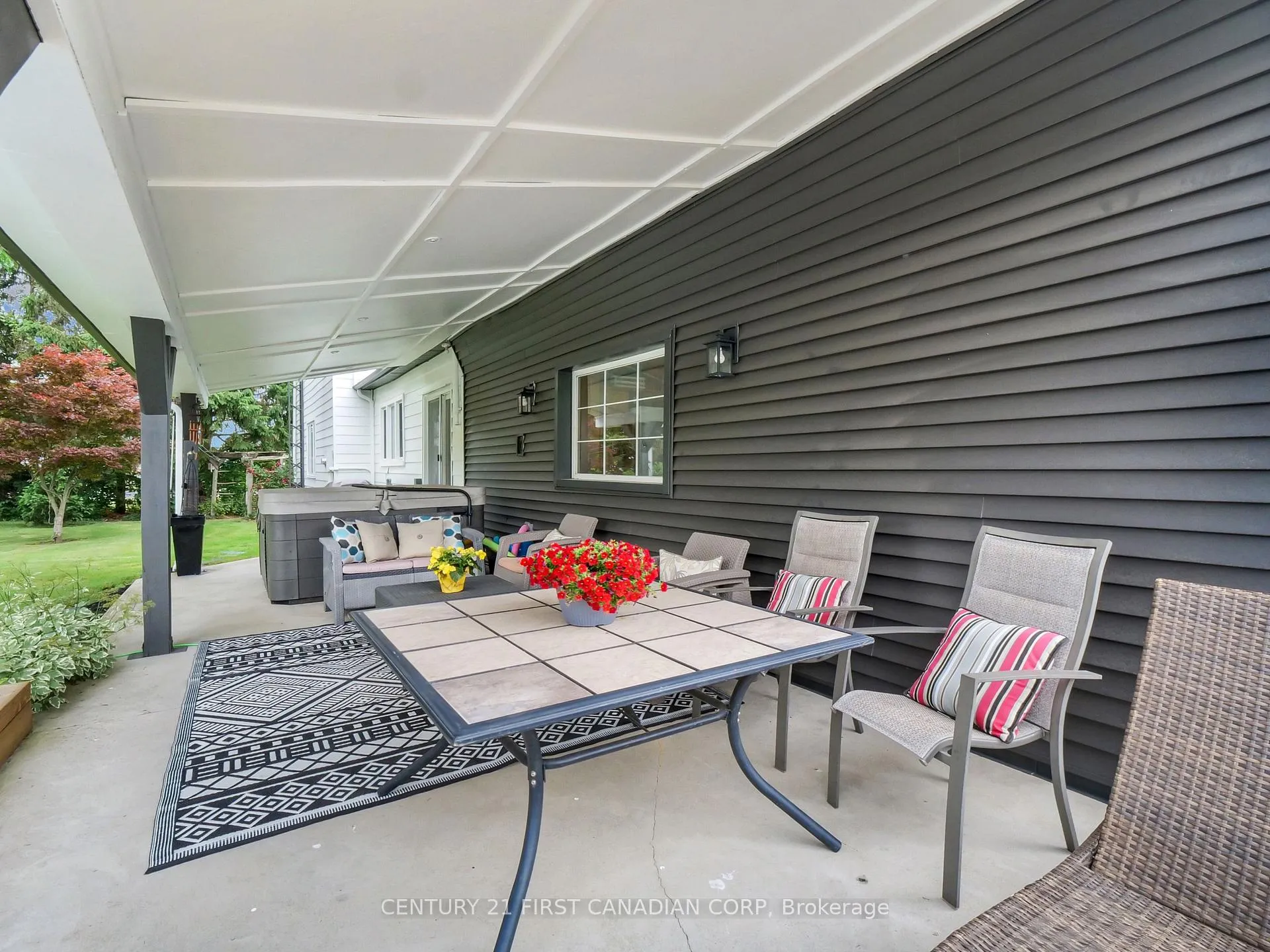 Photo 8 of 13660 Longwoods Road, Chatham-Kent, Thamesville — HOMEH