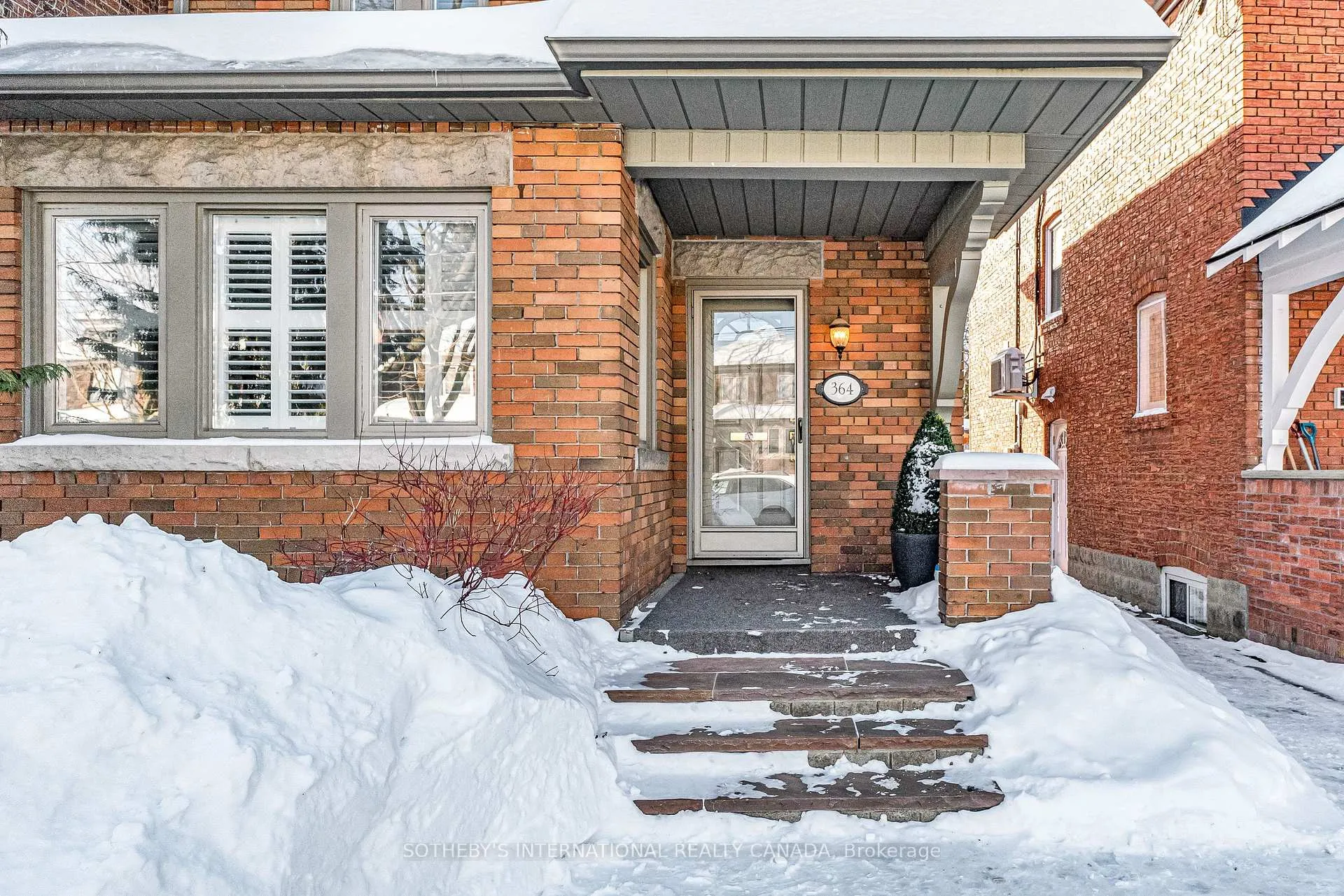 Photo 3 of 364 Greer Road, Toronto, Bedford Park-Nortown — HOMEH