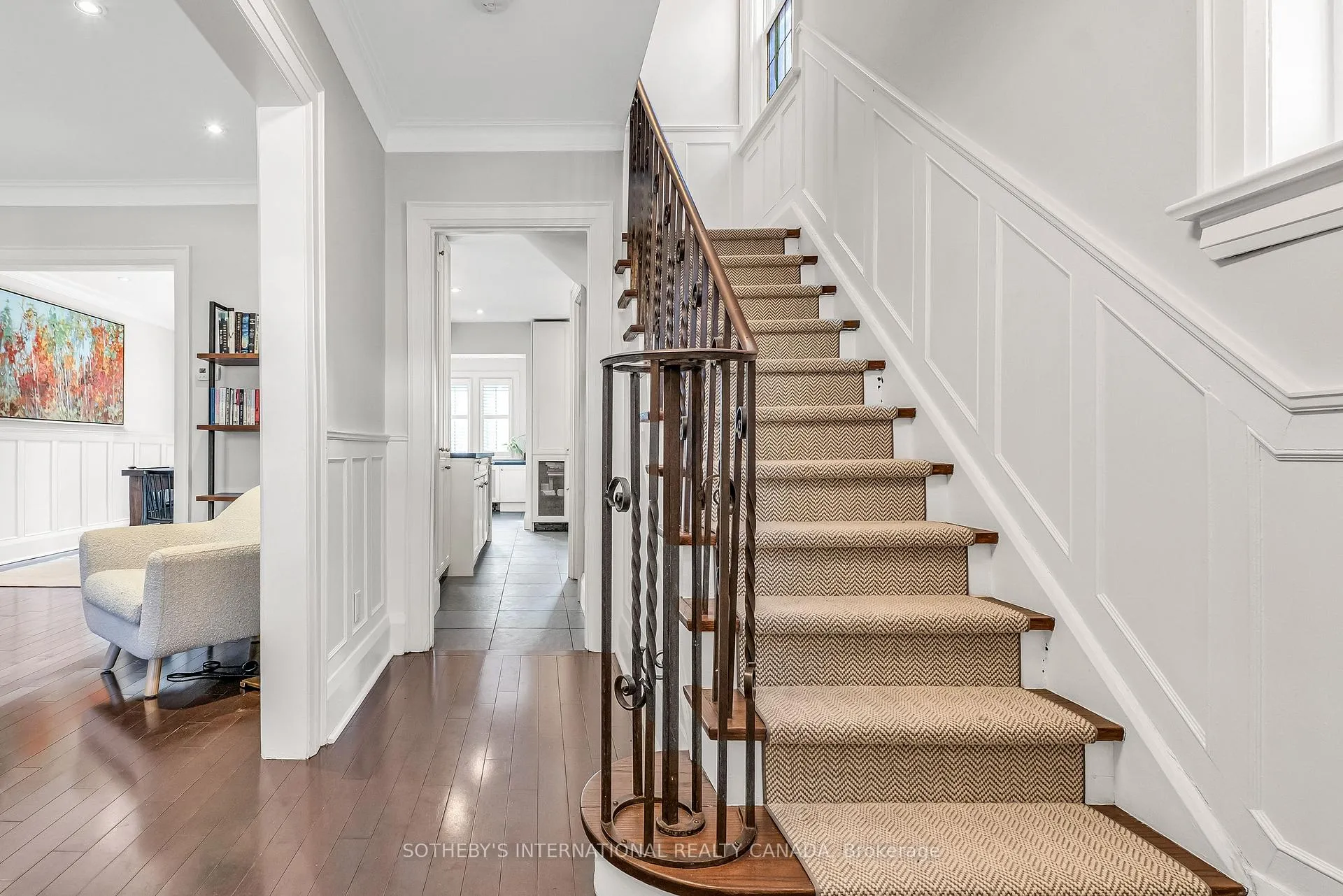 Photo 4 of 364 Greer Road, Toronto, Bedford Park-Nortown — HOMEH