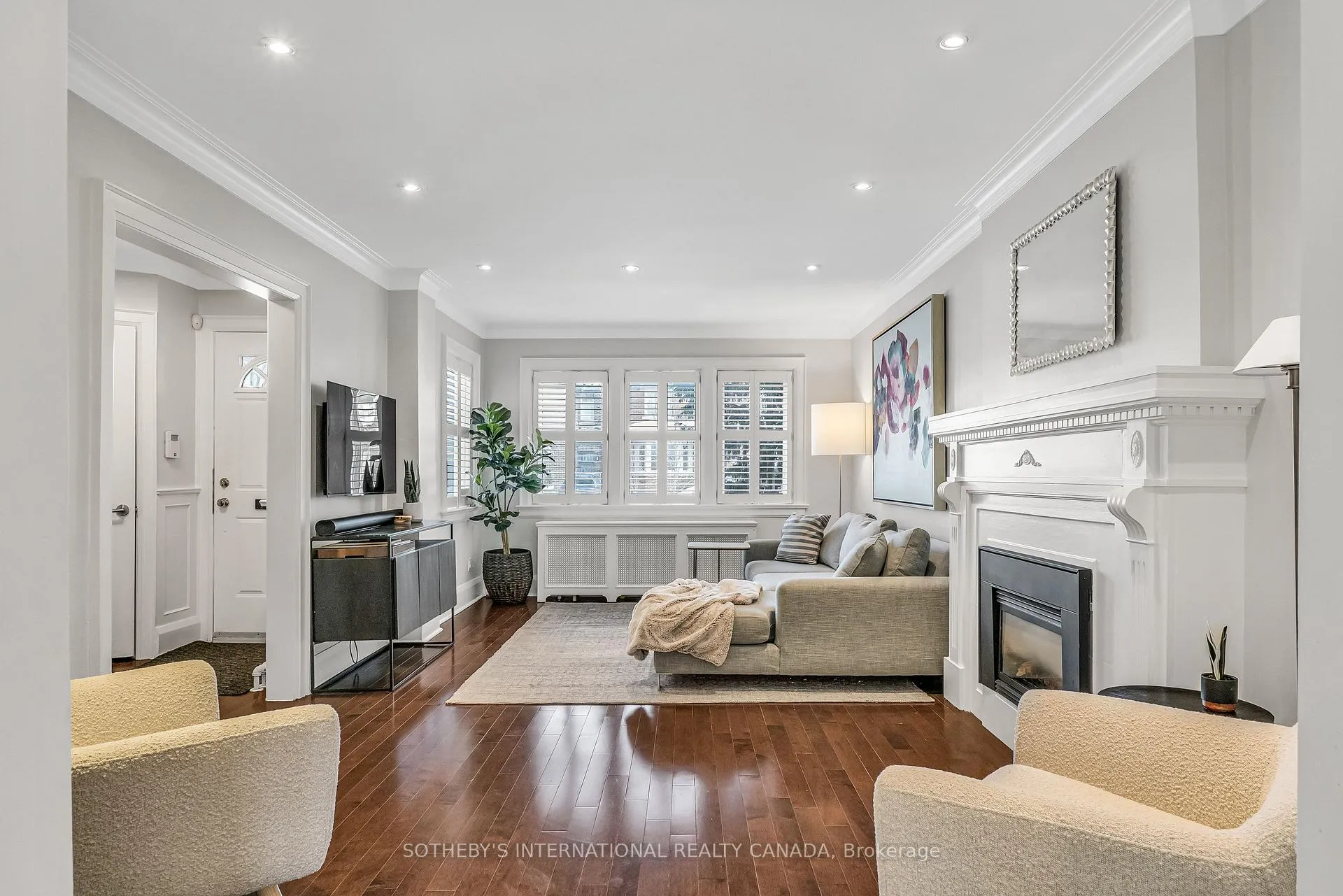 Photo 5 of 364 Greer Road, Toronto, Bedford Park-Nortown — HOMEH