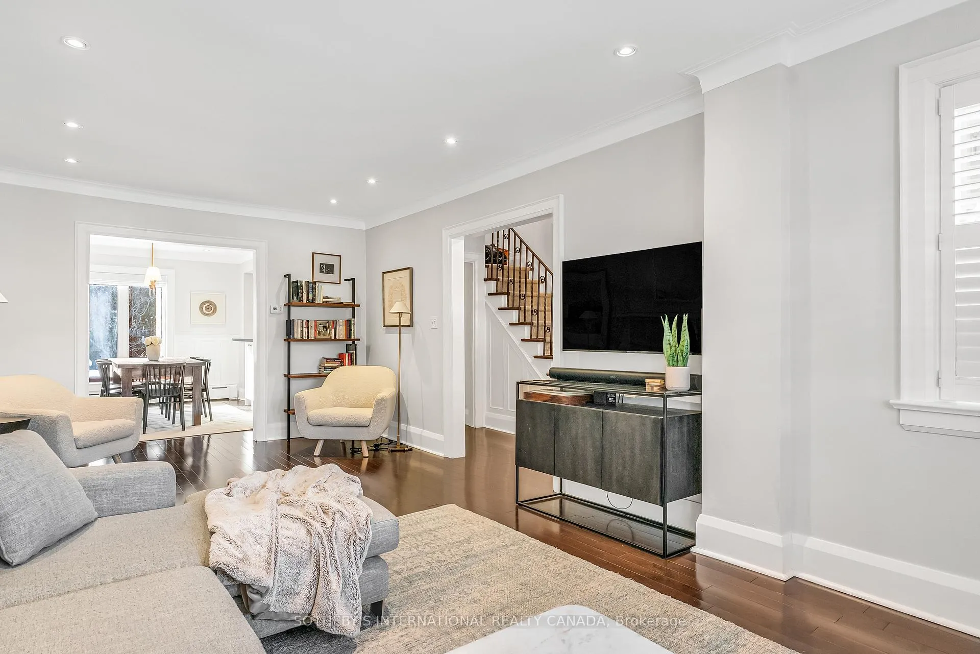 Photo 9 of 364 Greer Road, Toronto, Bedford Park-Nortown — HOMEH