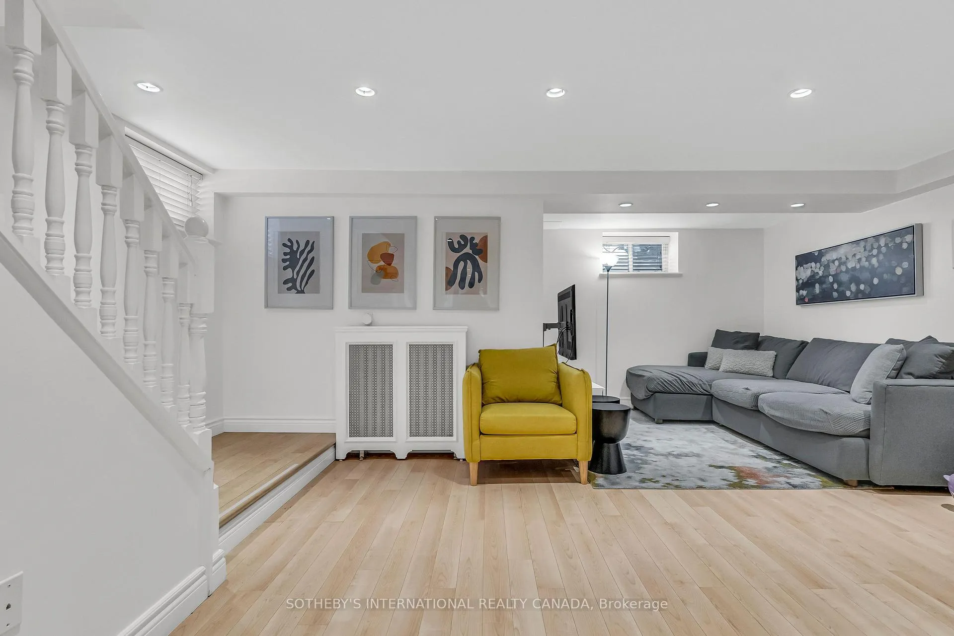Photo 32 of 364 Greer Road, Toronto, Bedford Park-Nortown — HOMEH