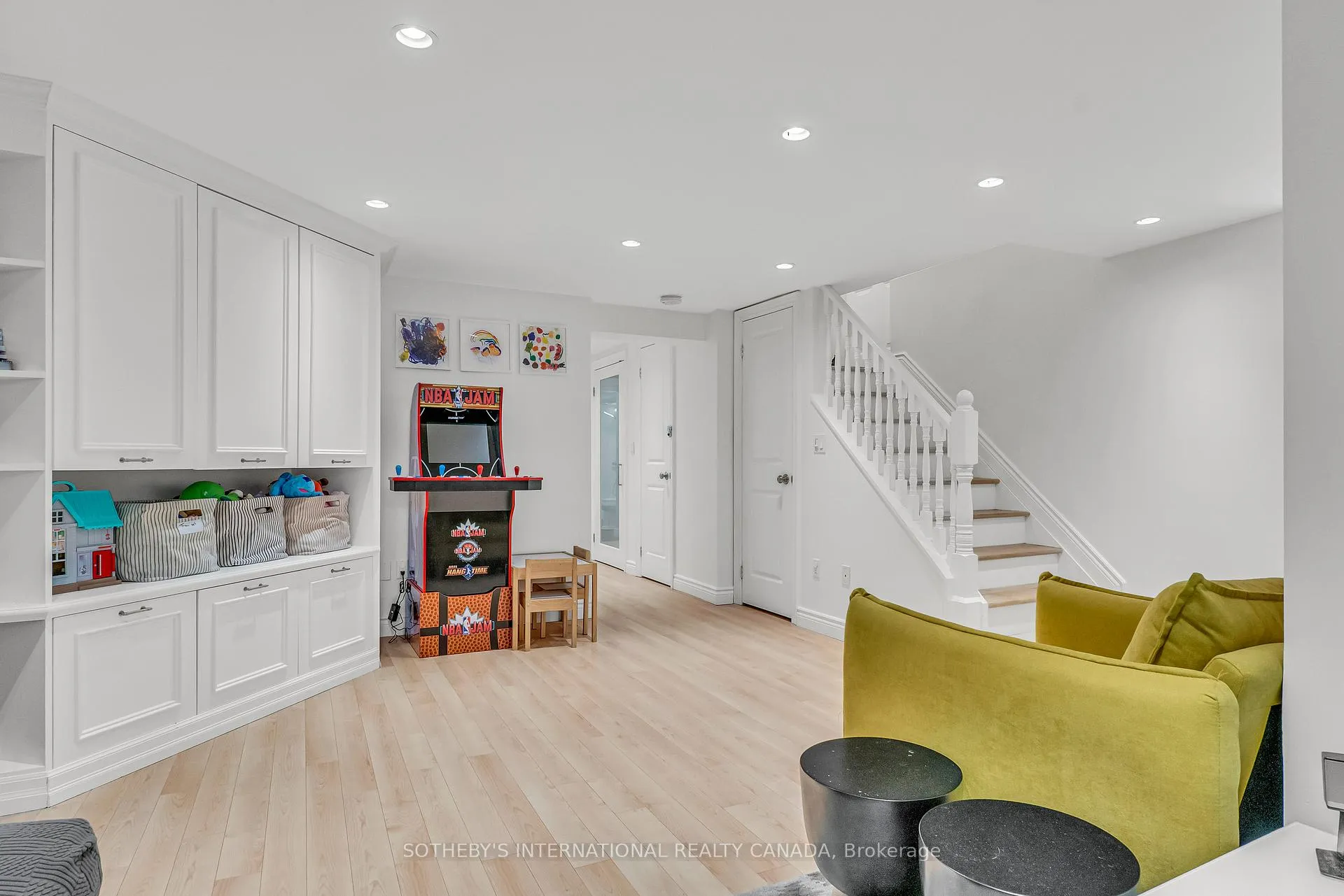 Photo 34 of 364 Greer Road, Toronto, Bedford Park-Nortown — HOMEH