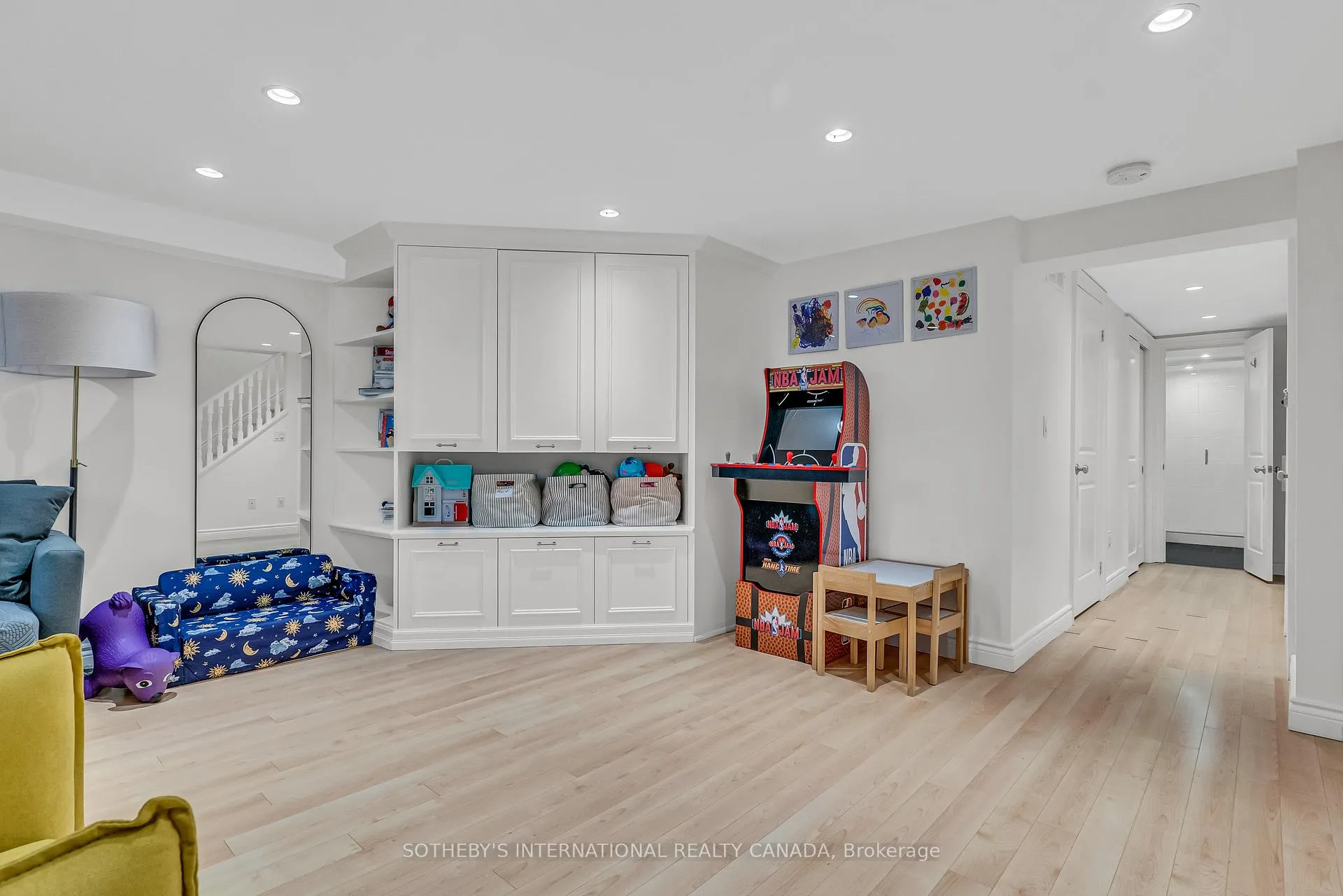 Photo 35 of 364 Greer Road, Toronto, Bedford Park-Nortown — HOMEH