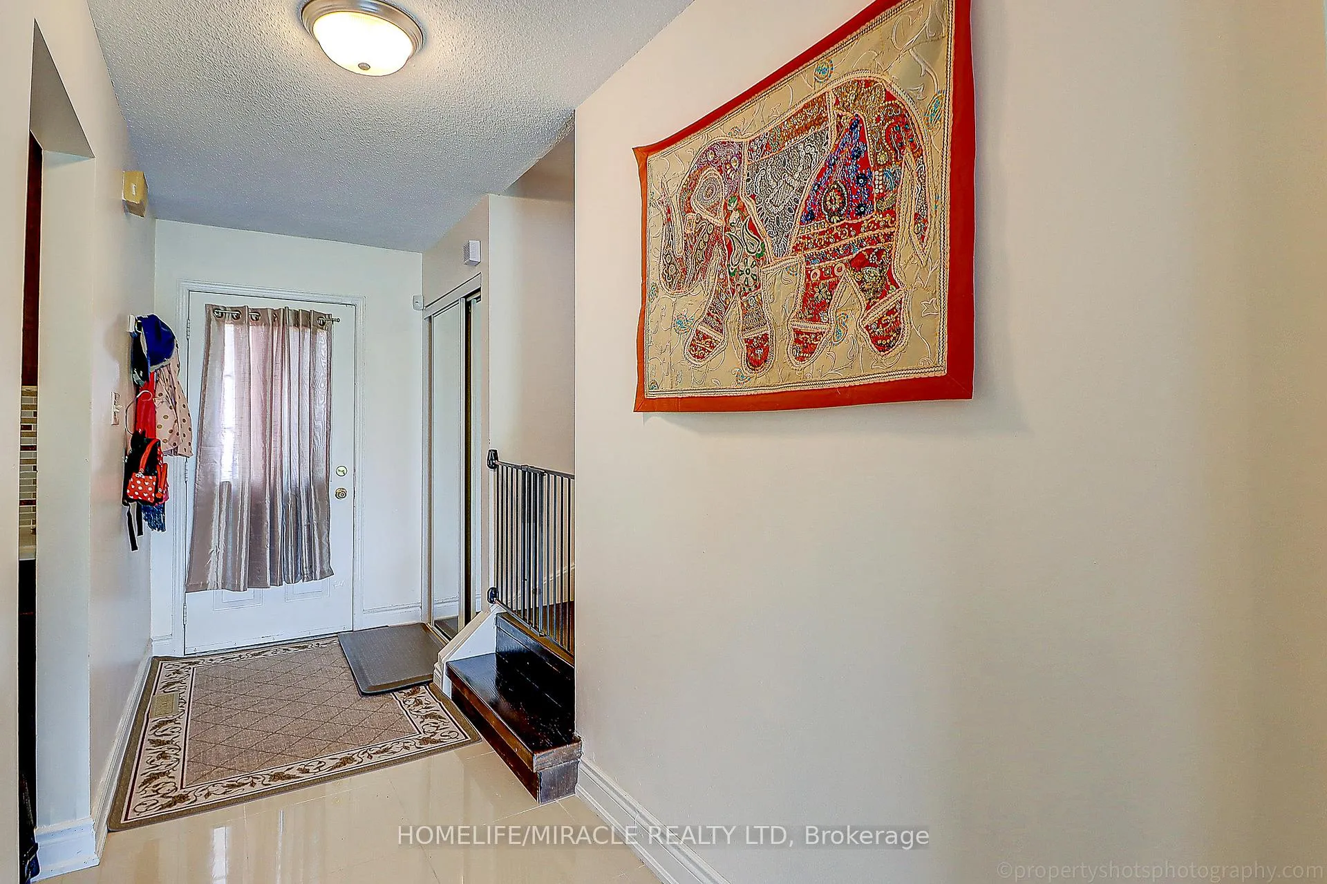 Photo 29 of 114 Martindale Crescent, Brampton, Brampton West — HOMEH