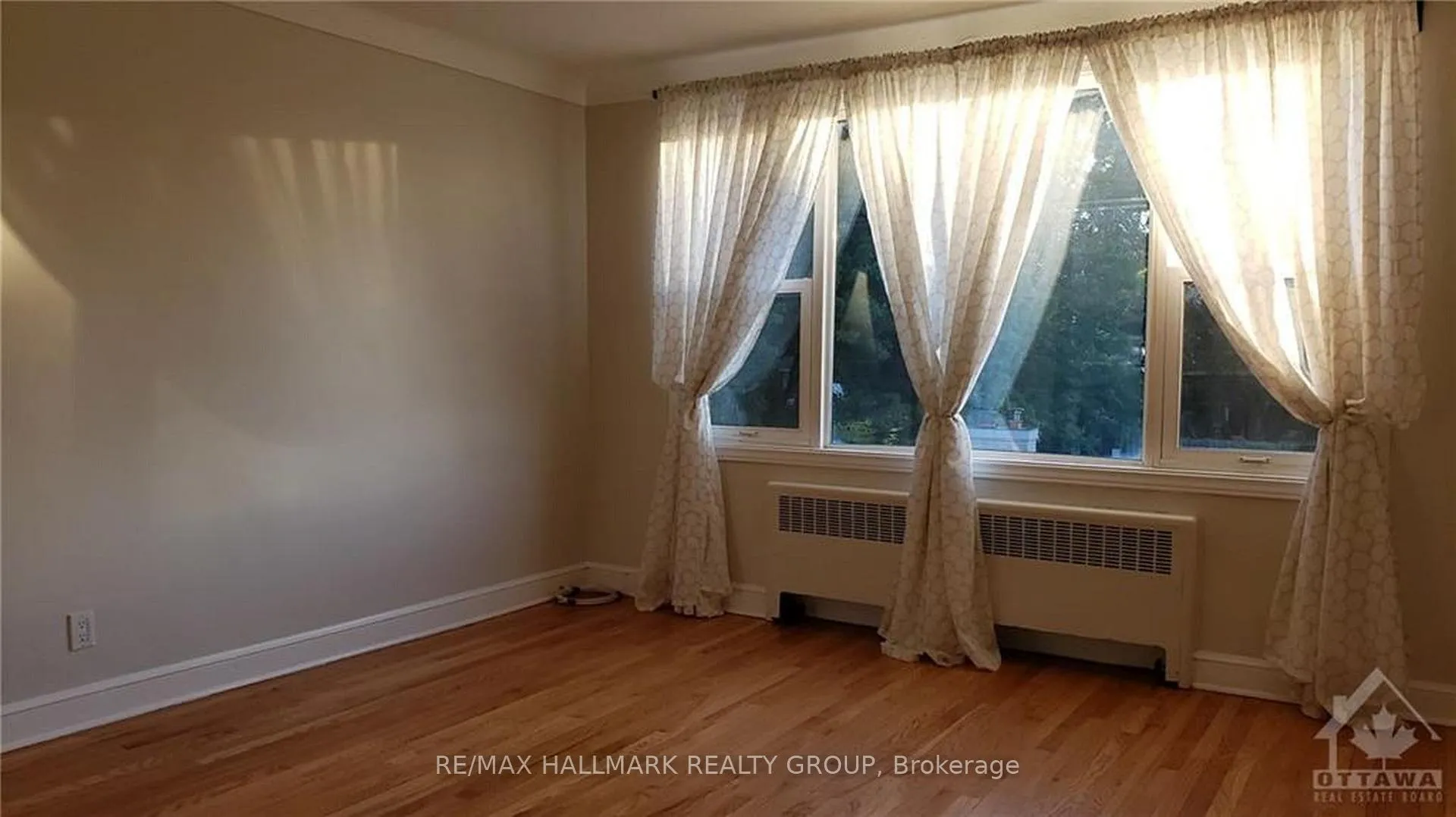Photo 6 of Unit 5, 310 Byron Avenue, Ottawa, Westboro/Hampton Park — HOMEH
