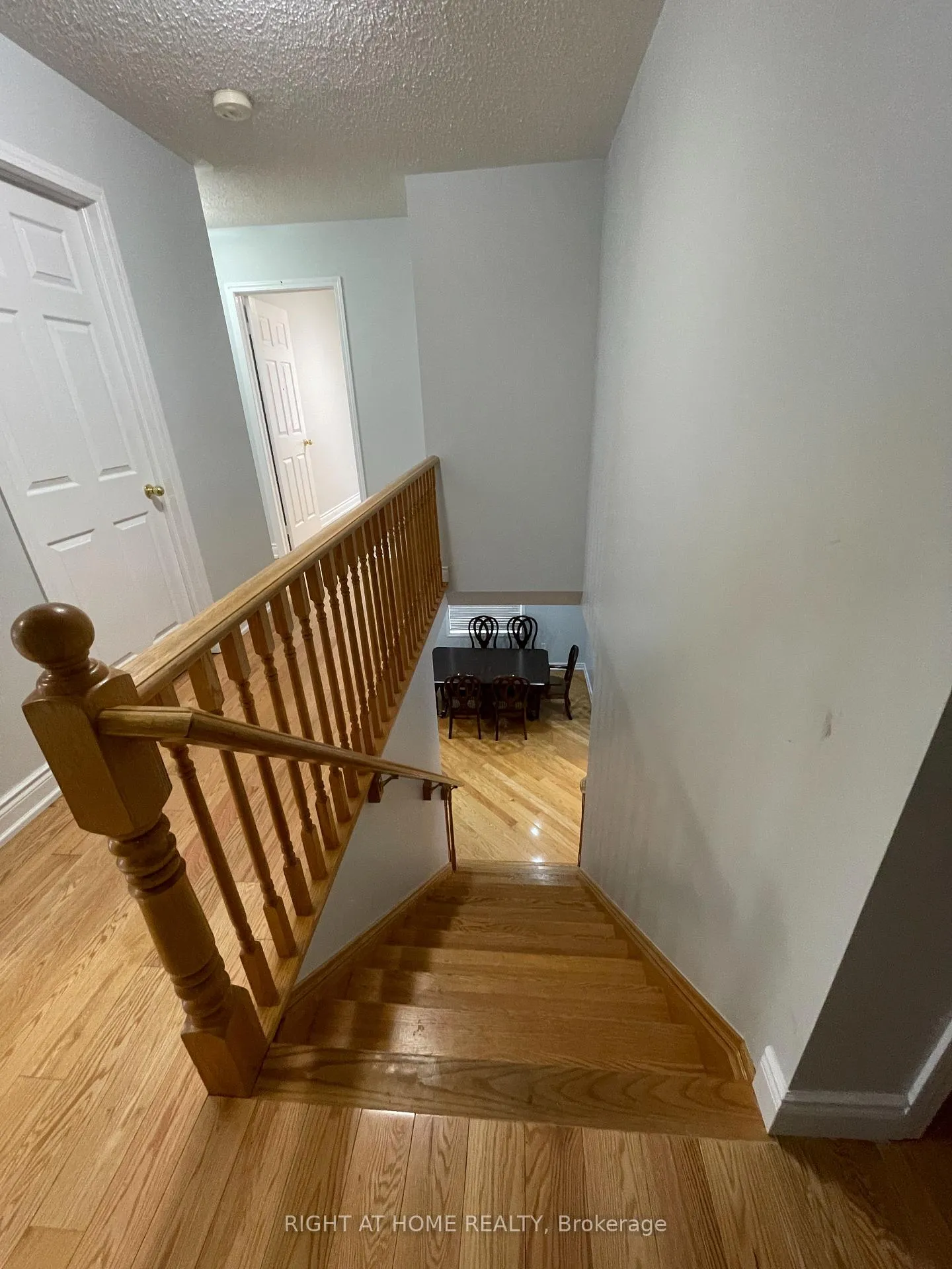 Photo 22 of 230 Fandango Drive, Brampton, Credit Valley — HOMEH