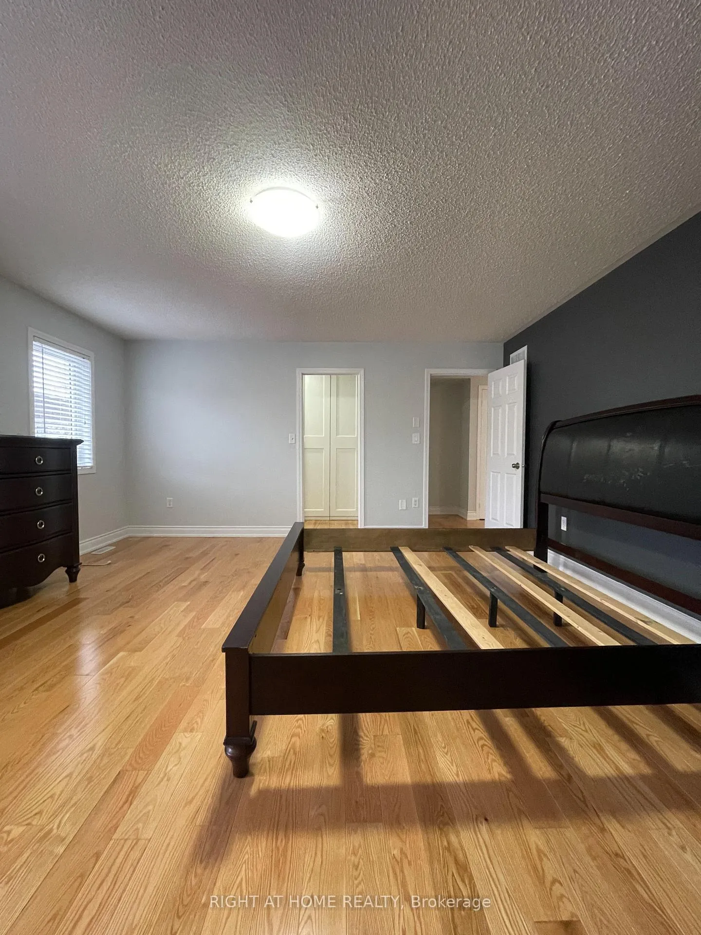Photo 43 of 230 Fandango Drive, Brampton, Credit Valley — HOMEH