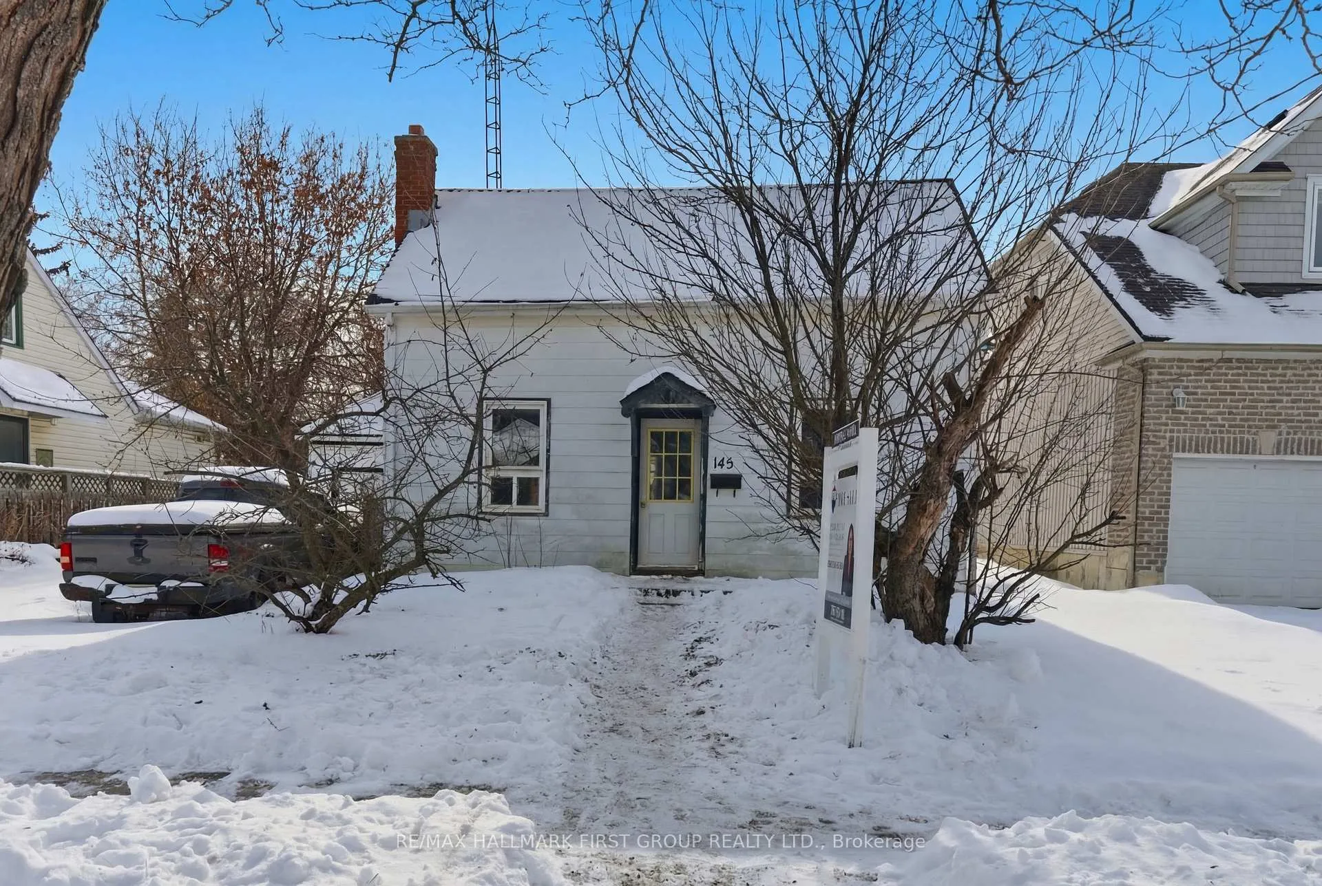 Photo 2 of 145 Tresane Street, Oshawa, Vanier — HOMEH
