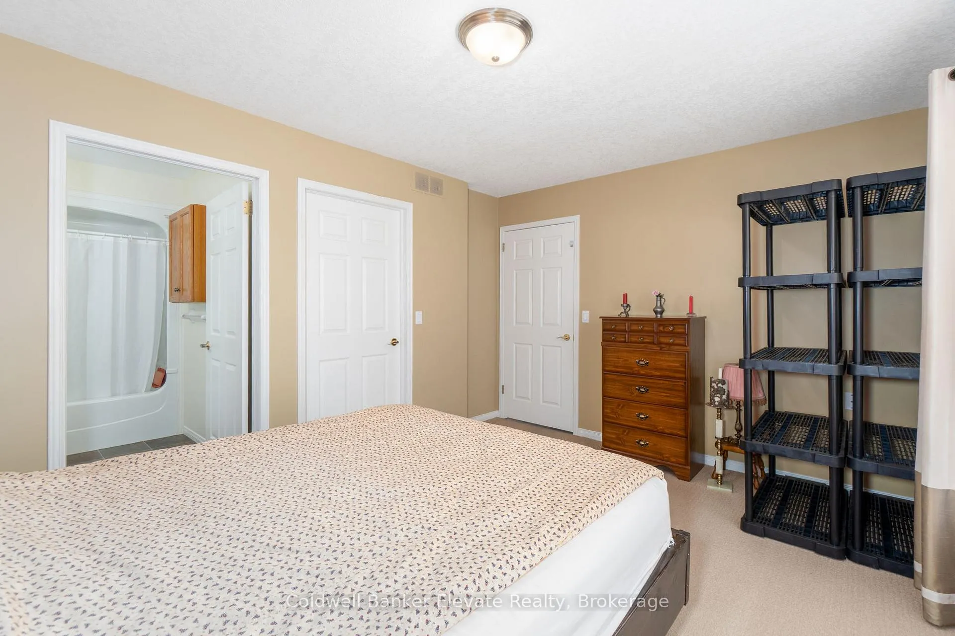 Photo 24 of Unit 42, 2705 Kingsway Drive, Kitchener — HOMEH