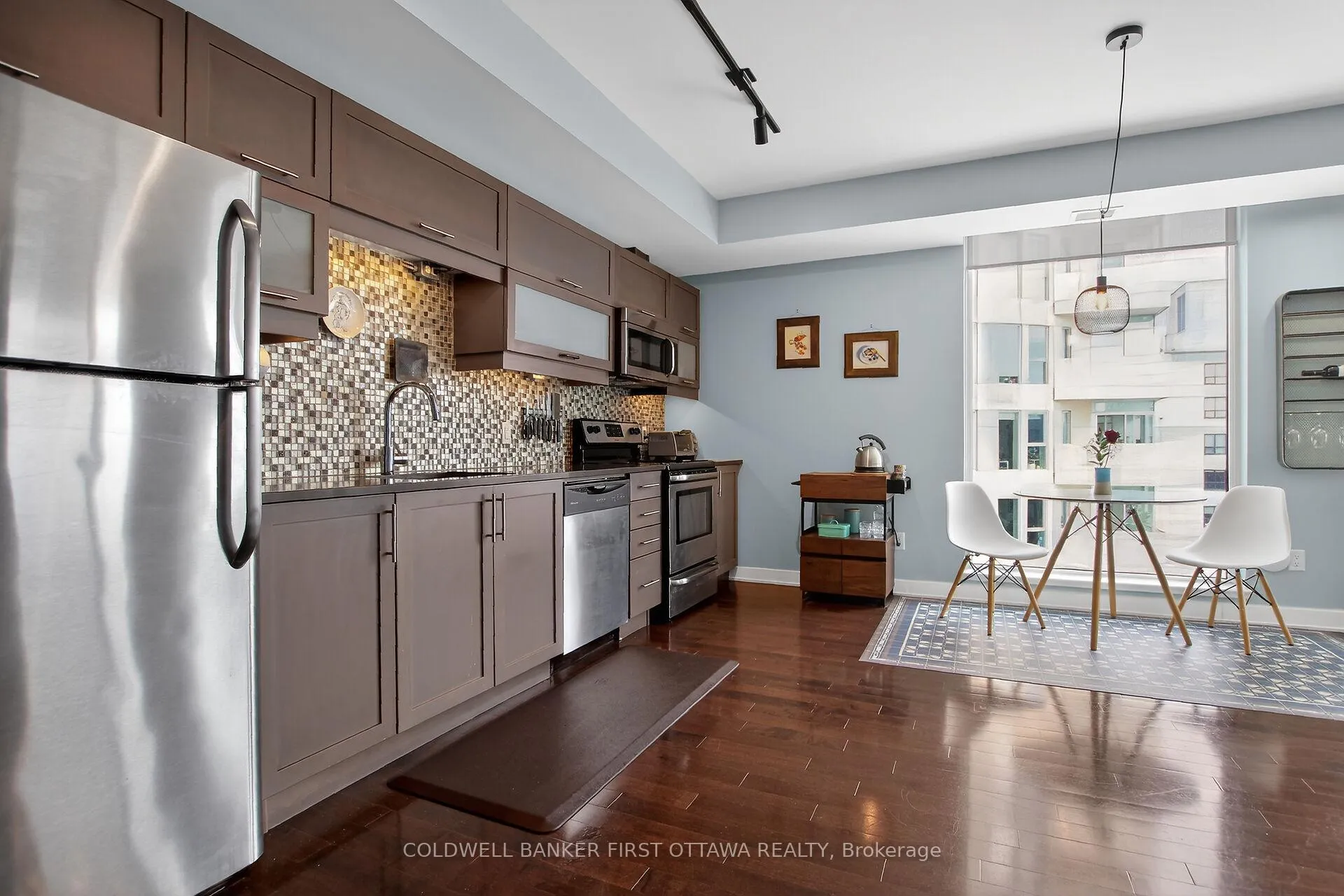 Photo 3 of Unit 806, 179 Metcalfe Street, Ottawa, Ottawa Centre — HOMEH