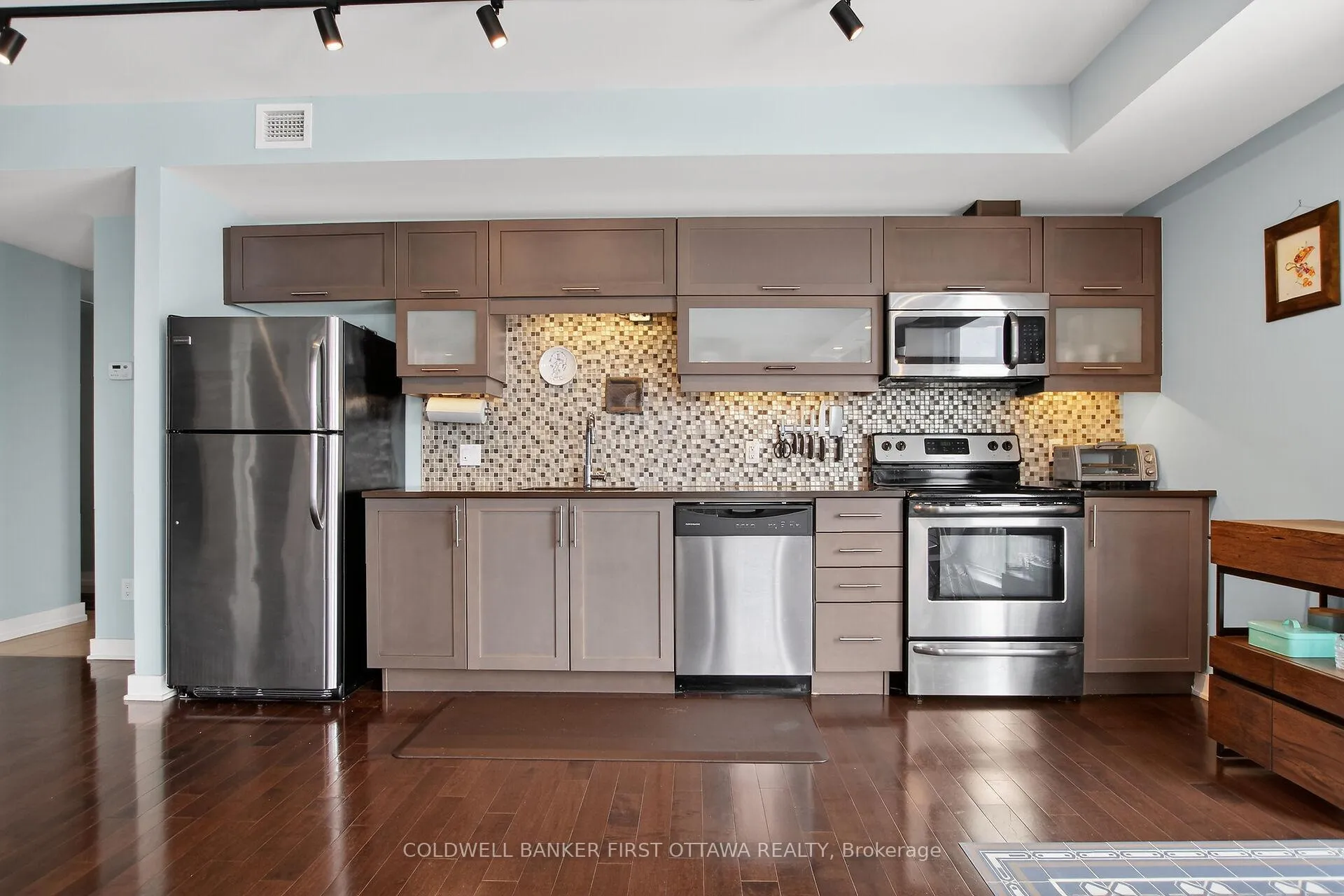 Photo 4 of Unit 806, 179 Metcalfe Street, Ottawa, Ottawa Centre — HOMEH
