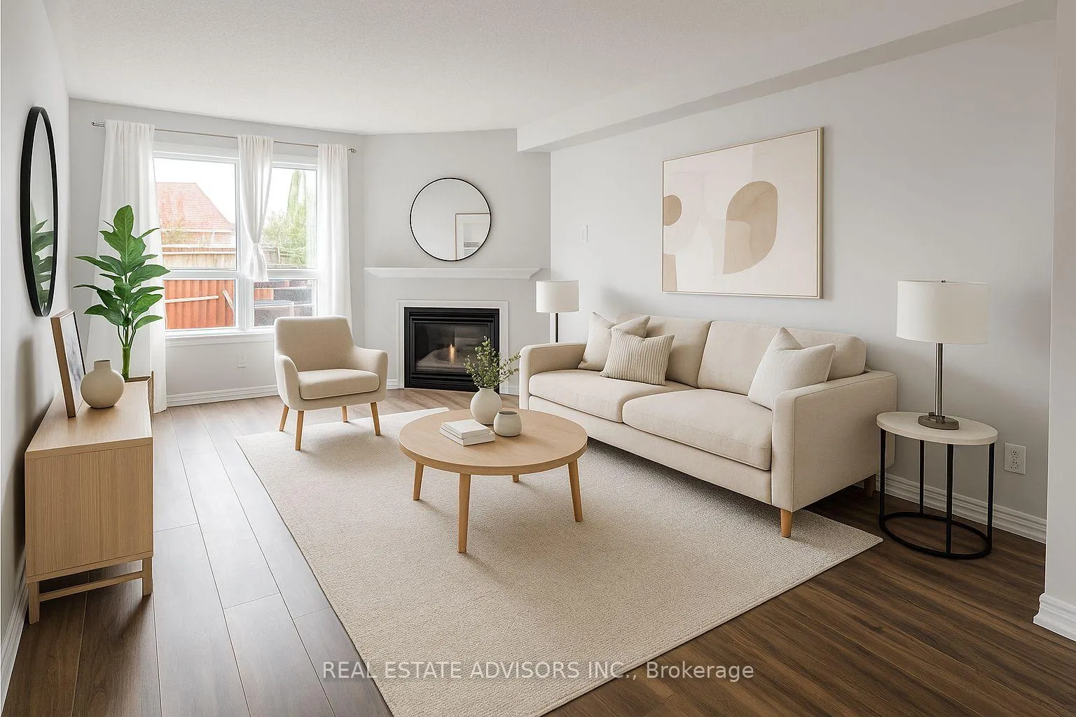 Photo 2 of 15 Queen Anne Drive, Brampton, Fletcher's Meadow — HOMEH