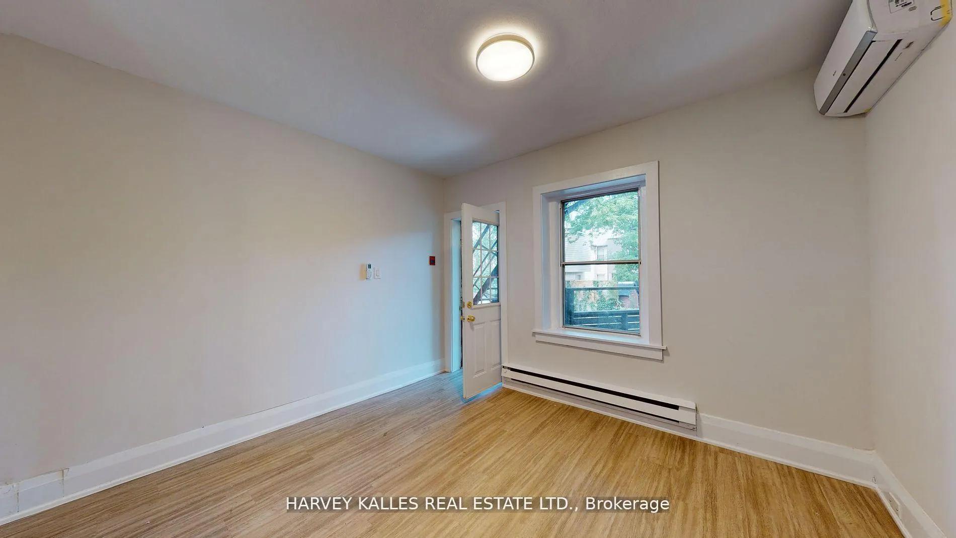 Photo 3 of Unit 1, 1065 Bathurst Street, Toronto, The Annex — HOMEH