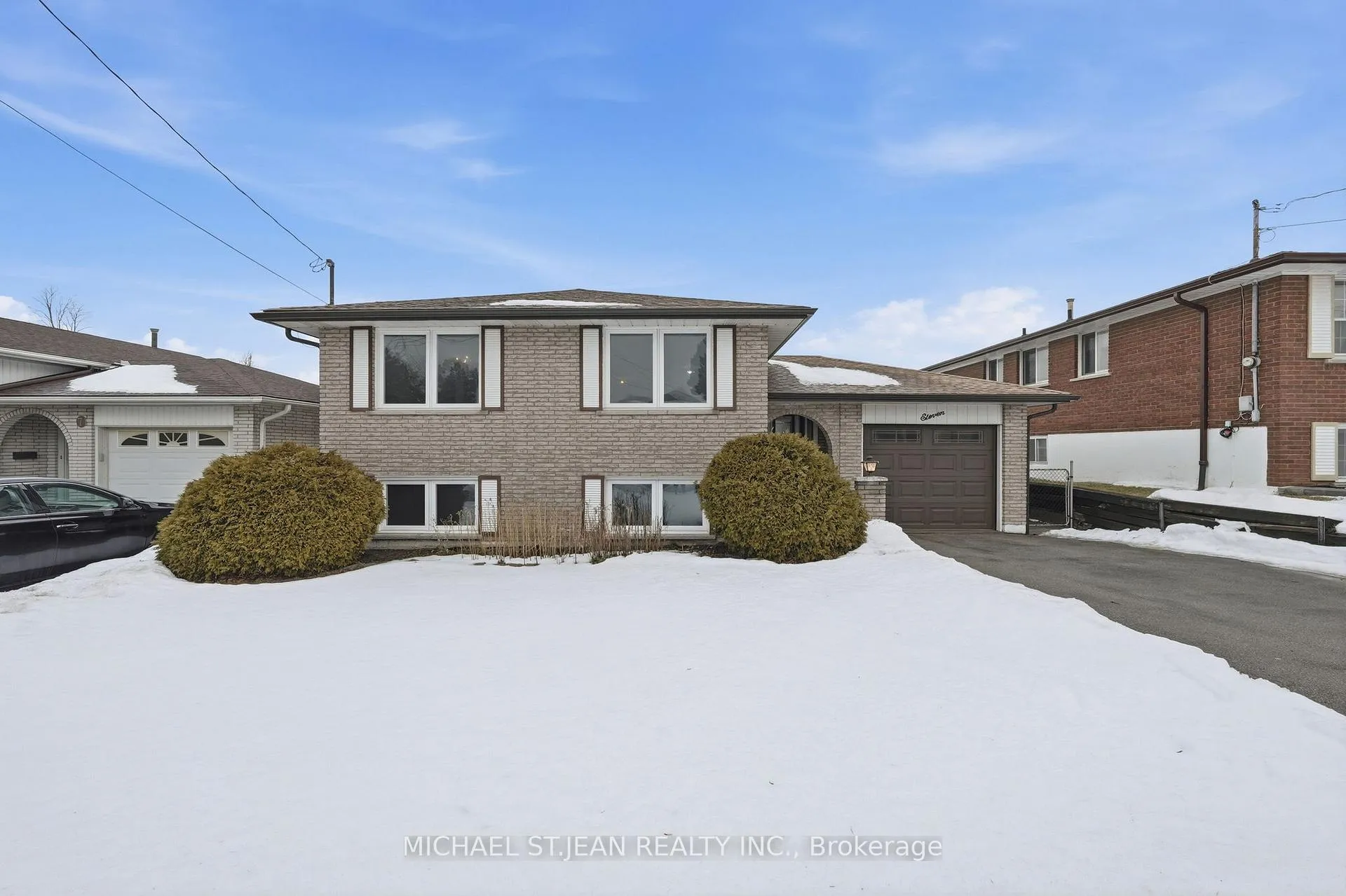 Photo 3 of 11 Glenmurray Court, Hamilton, Red Hill — HOMEH