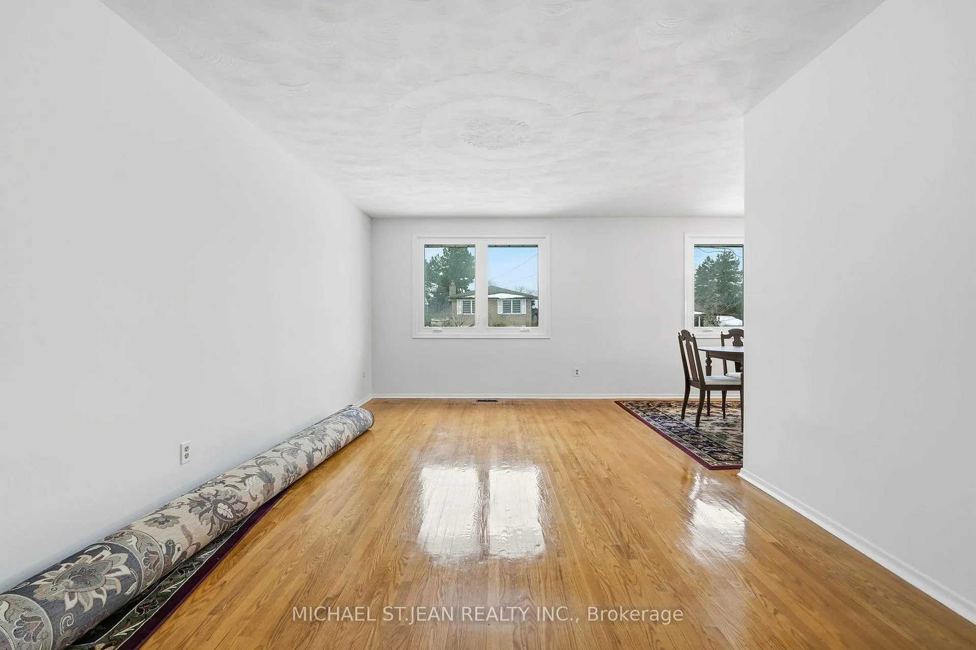 Photo 8 of 11 Glenmurray Court, Hamilton, Red Hill — HOMEH