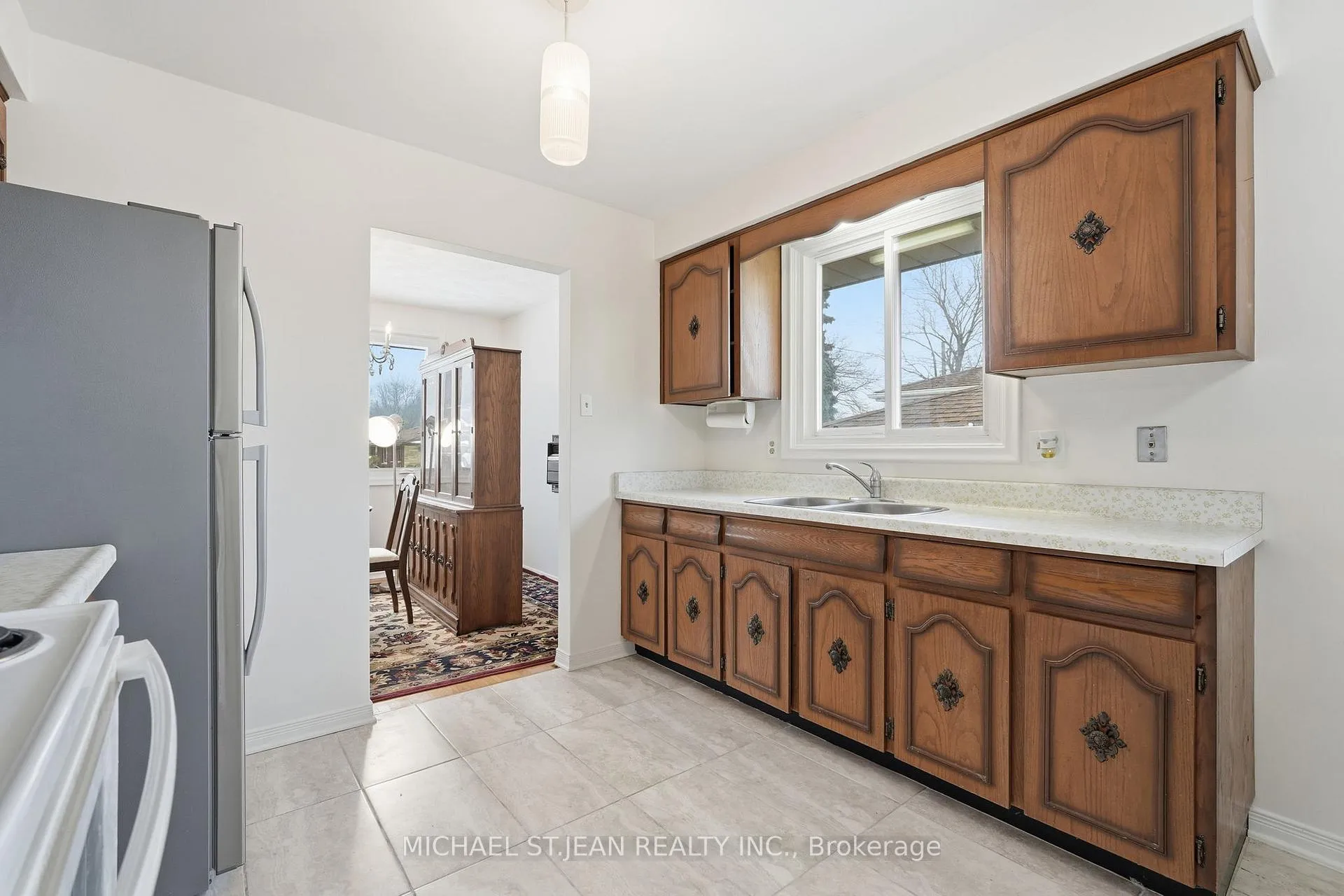 Photo 13 of 11 Glenmurray Court, Hamilton, Red Hill — HOMEH