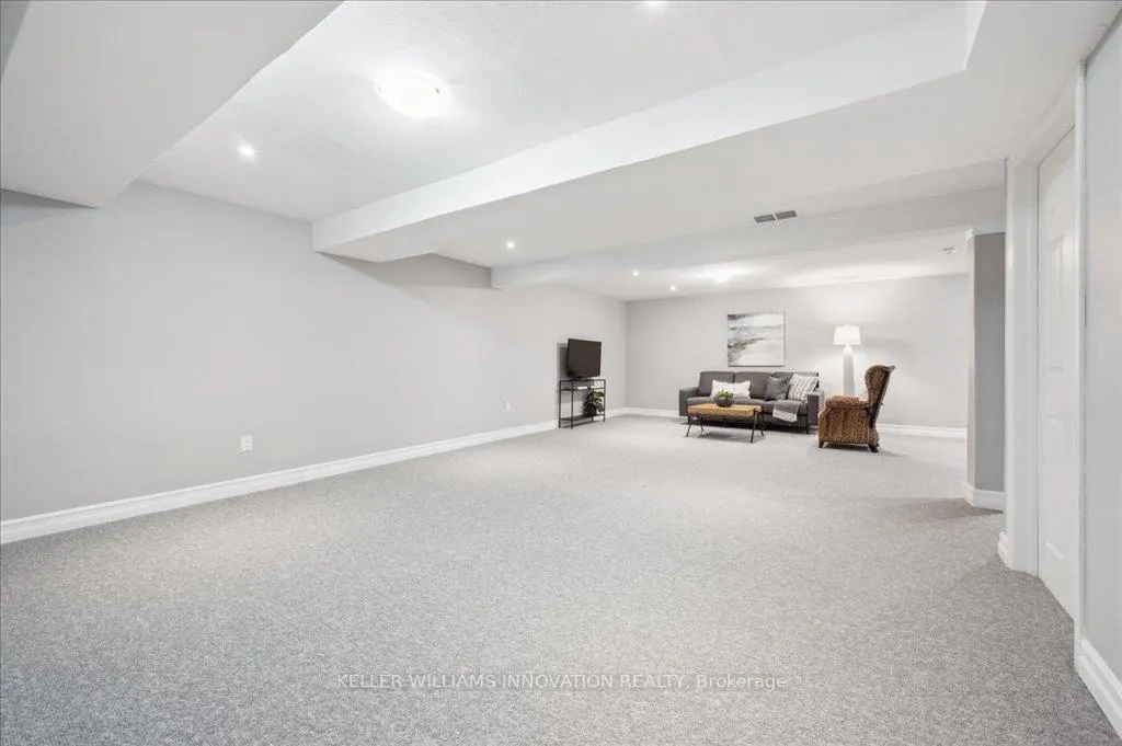 Photo 20 of 28 Bur Oak Drive, Woolwich — HOMEH