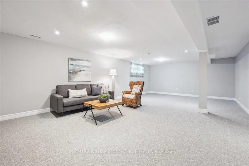 Photo 22 of 28 Bur Oak Drive, Woolwich — HOMEH