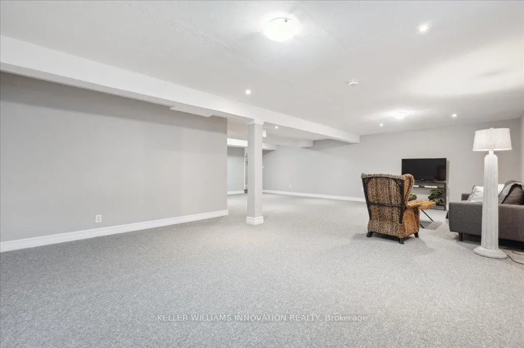 Photo 23 of 28 Bur Oak Drive, Woolwich — HOMEH