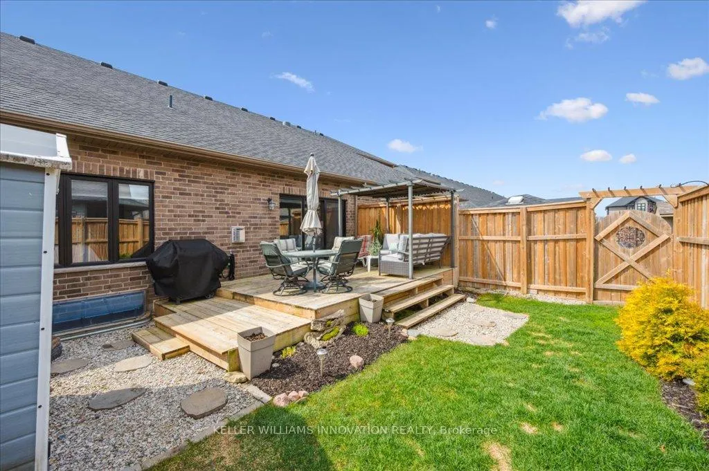 Photo 30 of 28 Bur Oak Drive, Woolwich — HOMEH
