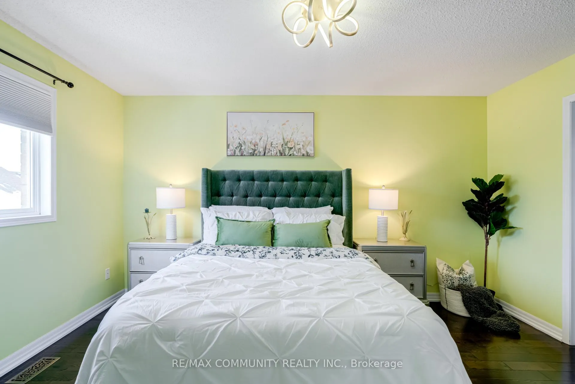 Photo 16 of 1115 Ormond Drive, Oshawa, Samac — HOMEH