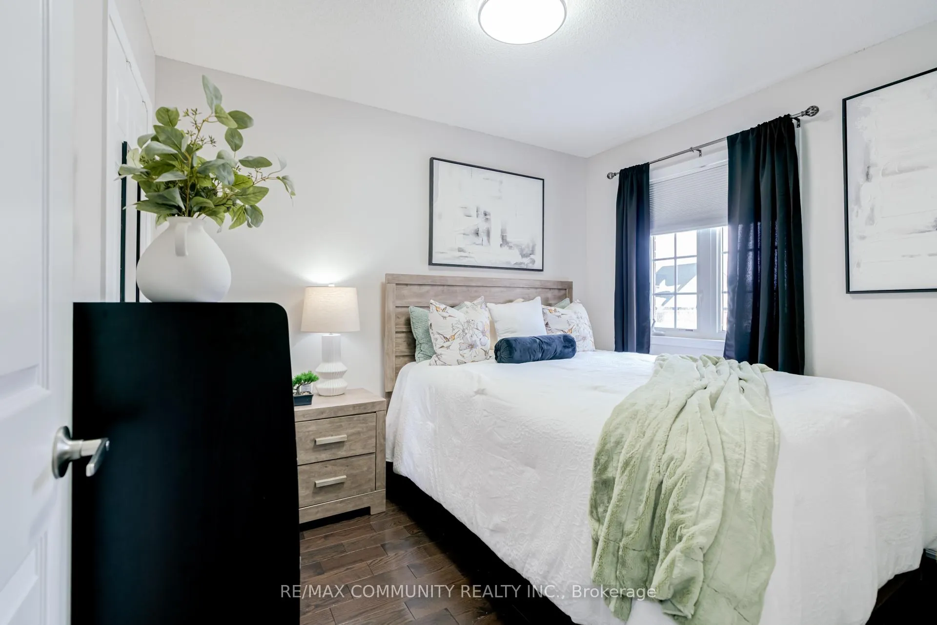 Photo 22 of 1115 Ormond Drive, Oshawa, Samac — HOMEH