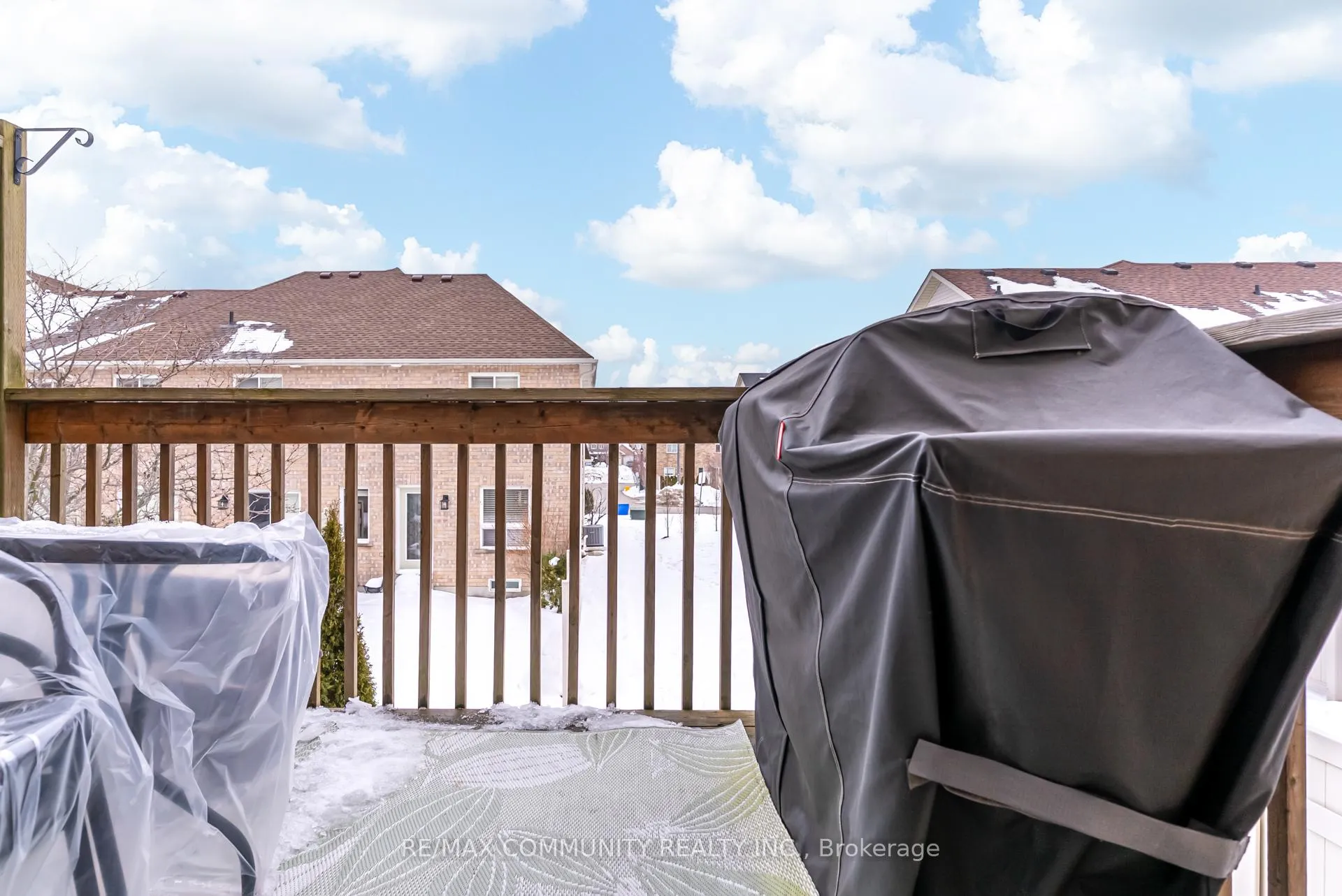 Photo 37 of 1115 Ormond Drive, Oshawa, Samac — HOMEH