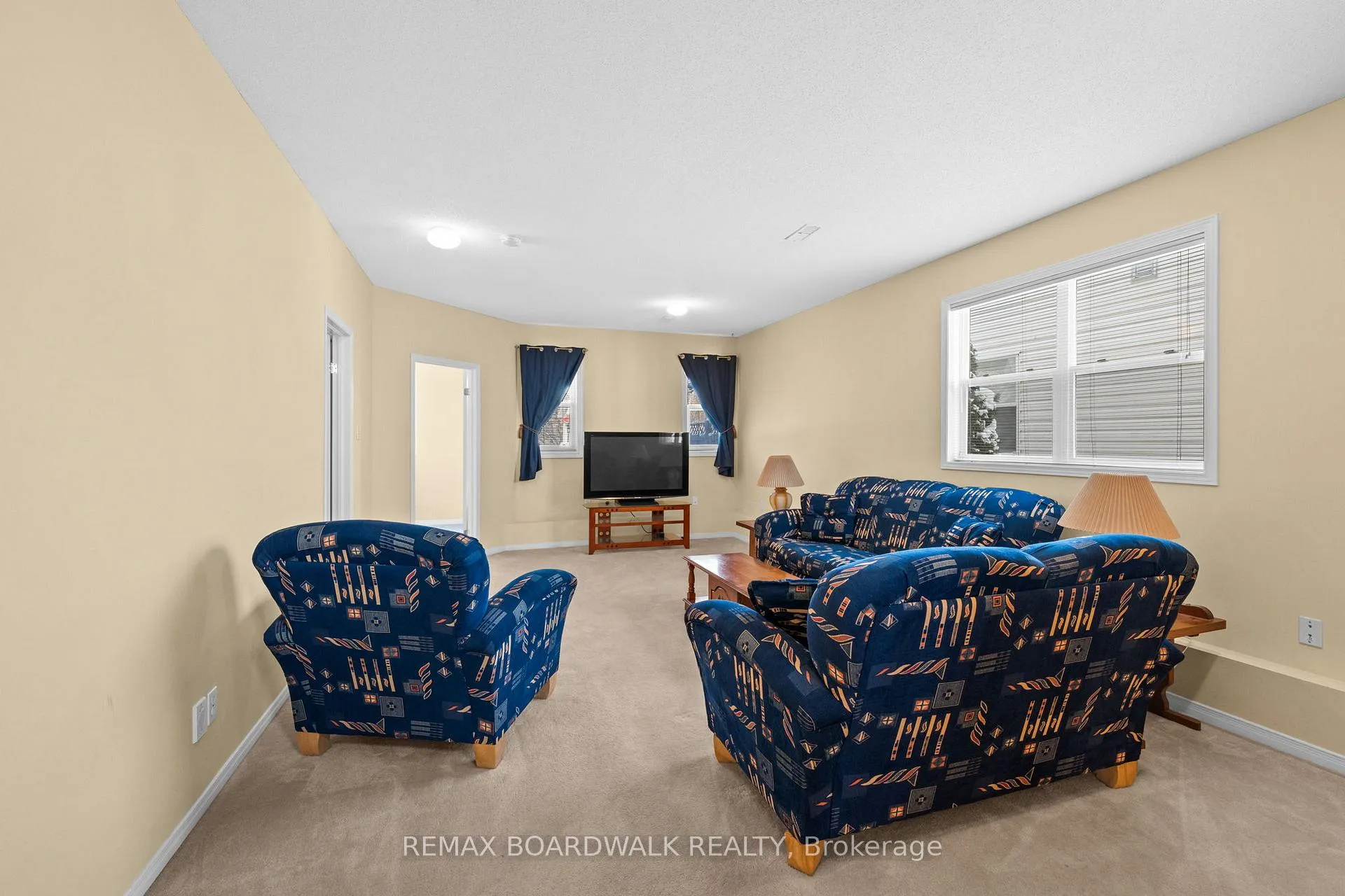 Photo 16 of 76 Boulder Way, Ottawa, Barrhaven - Longfields — HOMEH