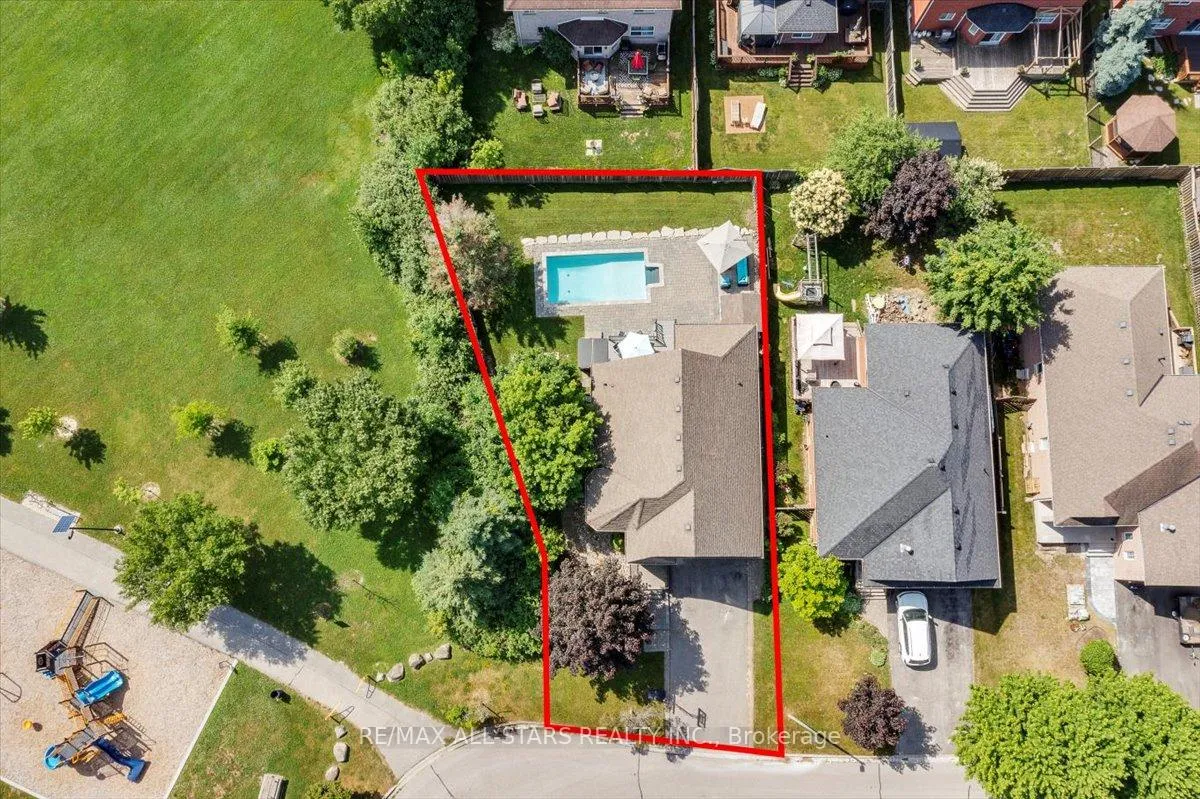 Photo 4 of 98 Bayview Avenue, Georgina, Keswick South — HOMEH