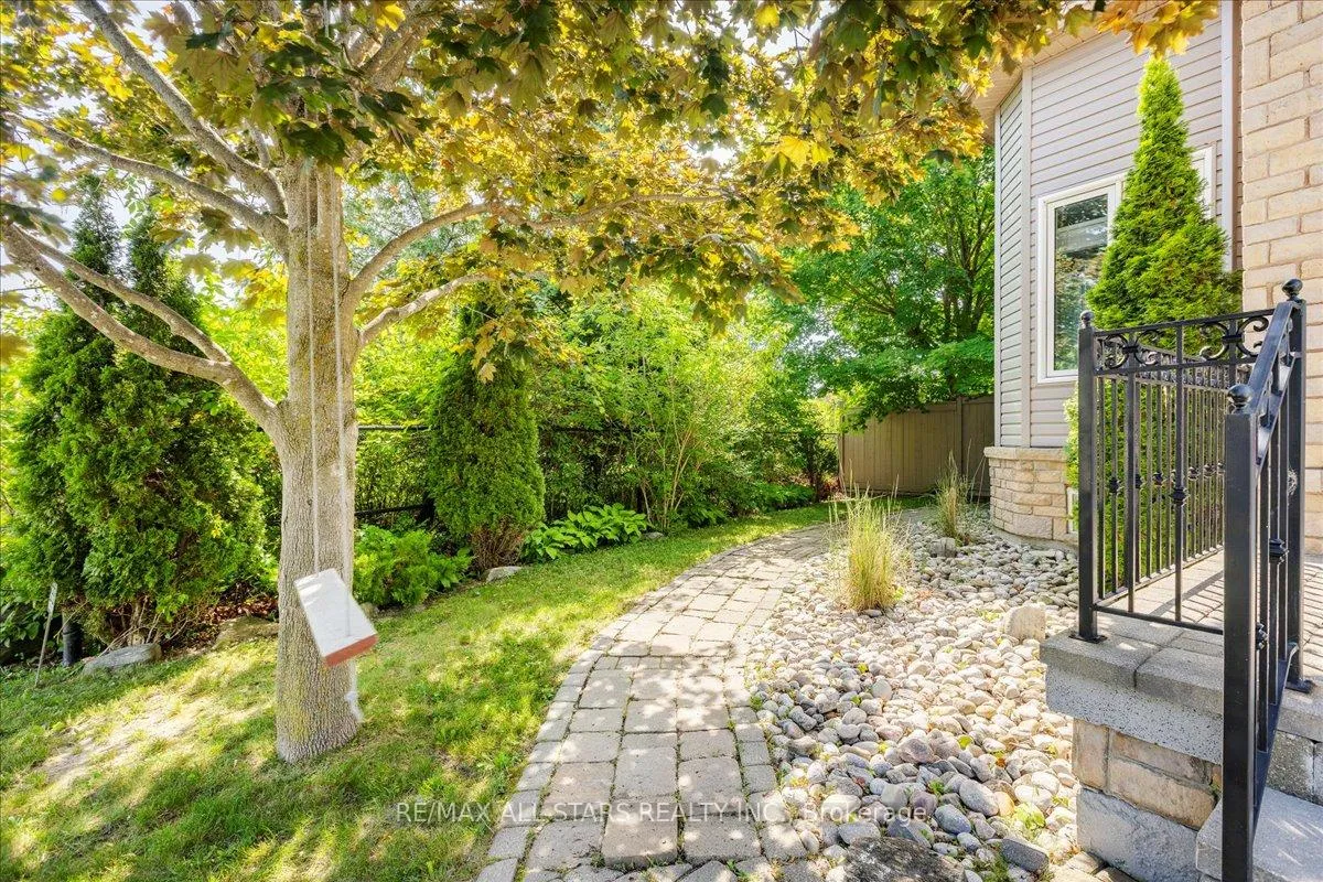 Photo 6 of 98 Bayview Avenue, Georgina, Keswick South — HOMEH