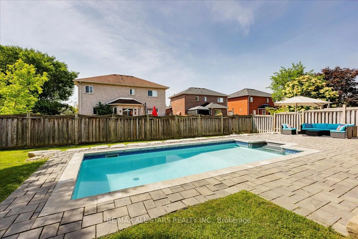 Photo 39 of 98 Bayview Avenue, Georgina, Keswick South — HOMEH