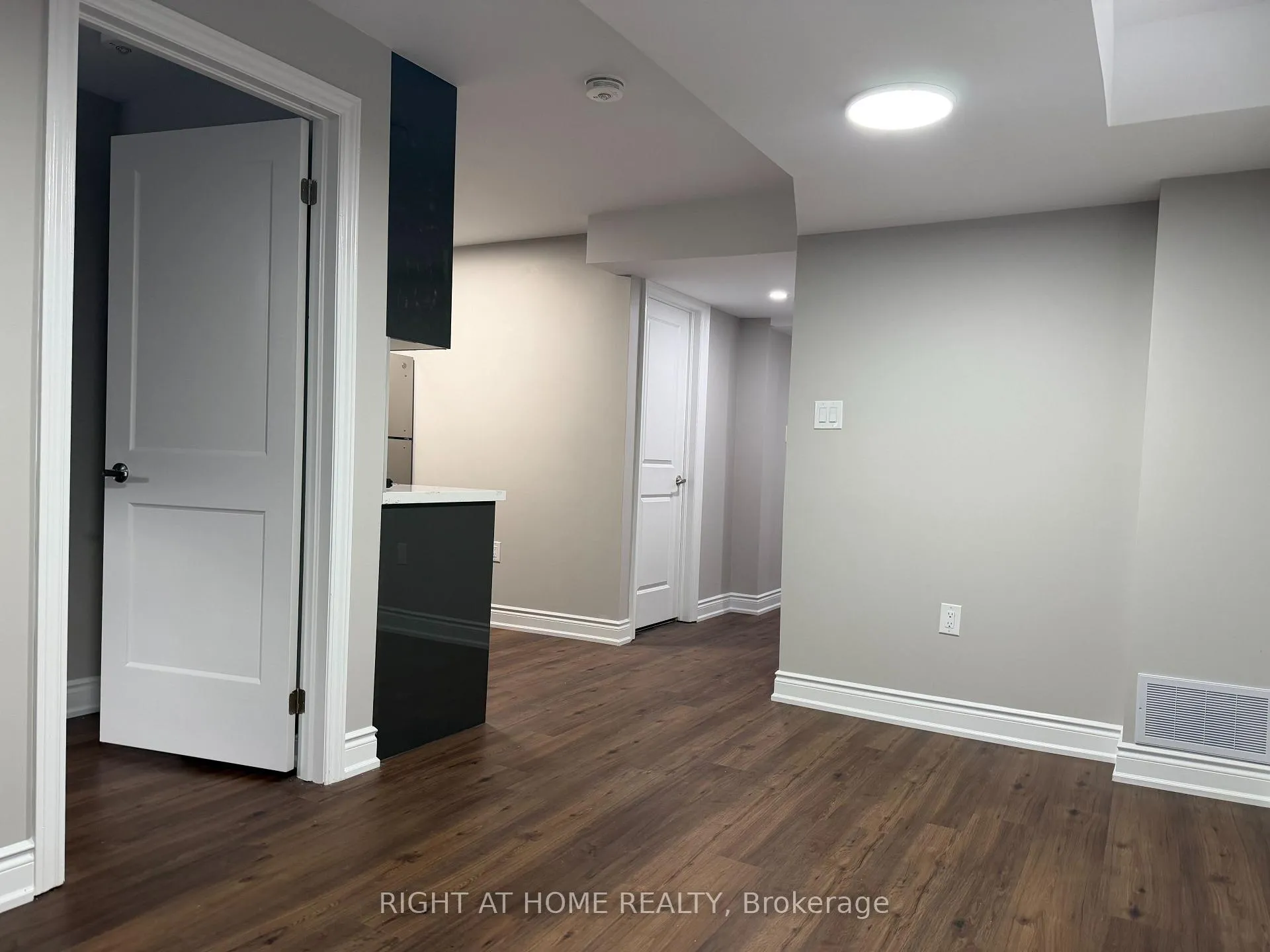 Photo 8 of Unit LOWER, 25 Hubbell Road, Brampton, Bram West — HOMEH