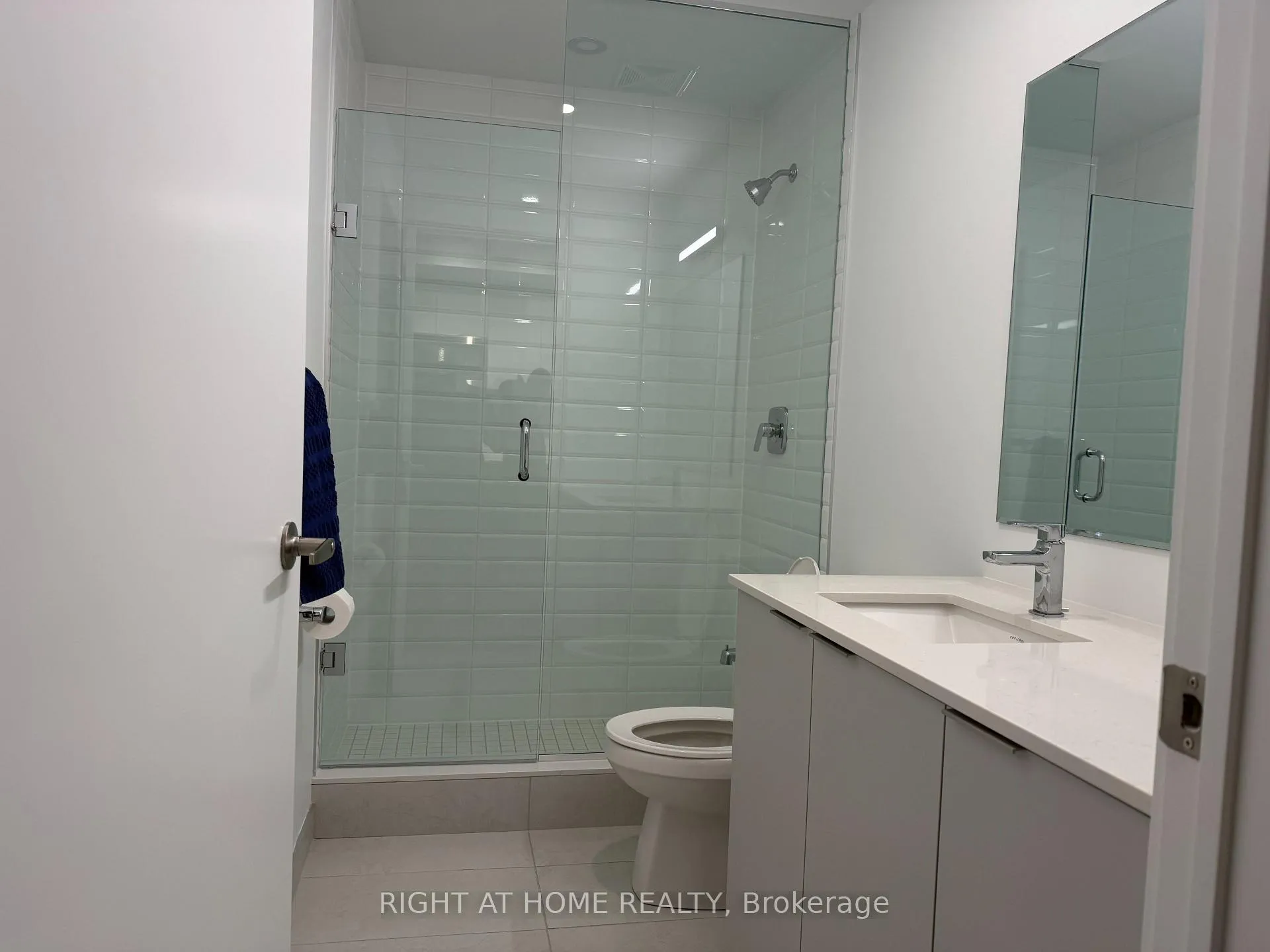 Photo 12 of Unit LOWER, 25 Hubbell Road, Brampton, Bram West — HOMEH