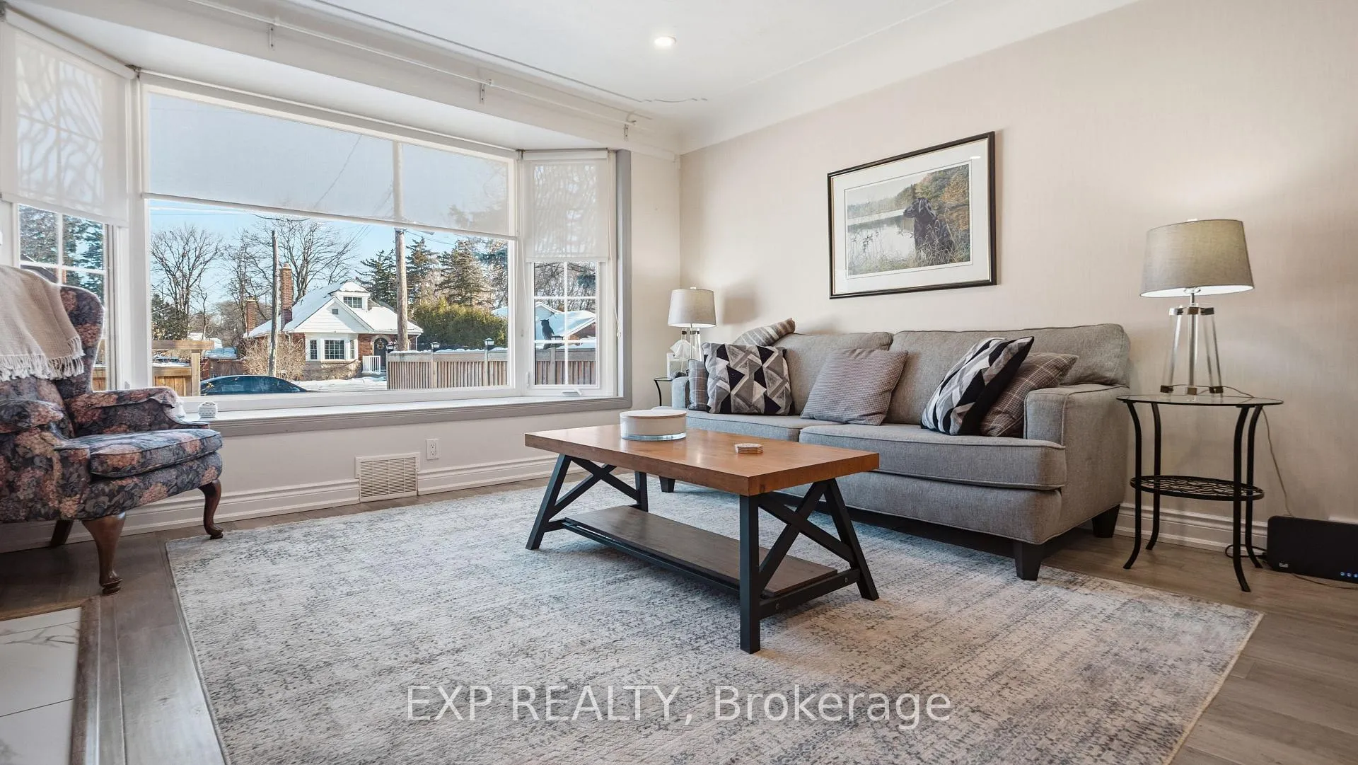 Photo 6 of 1032 Cedarwood Place, Burlington, LaSalle — HOMEH