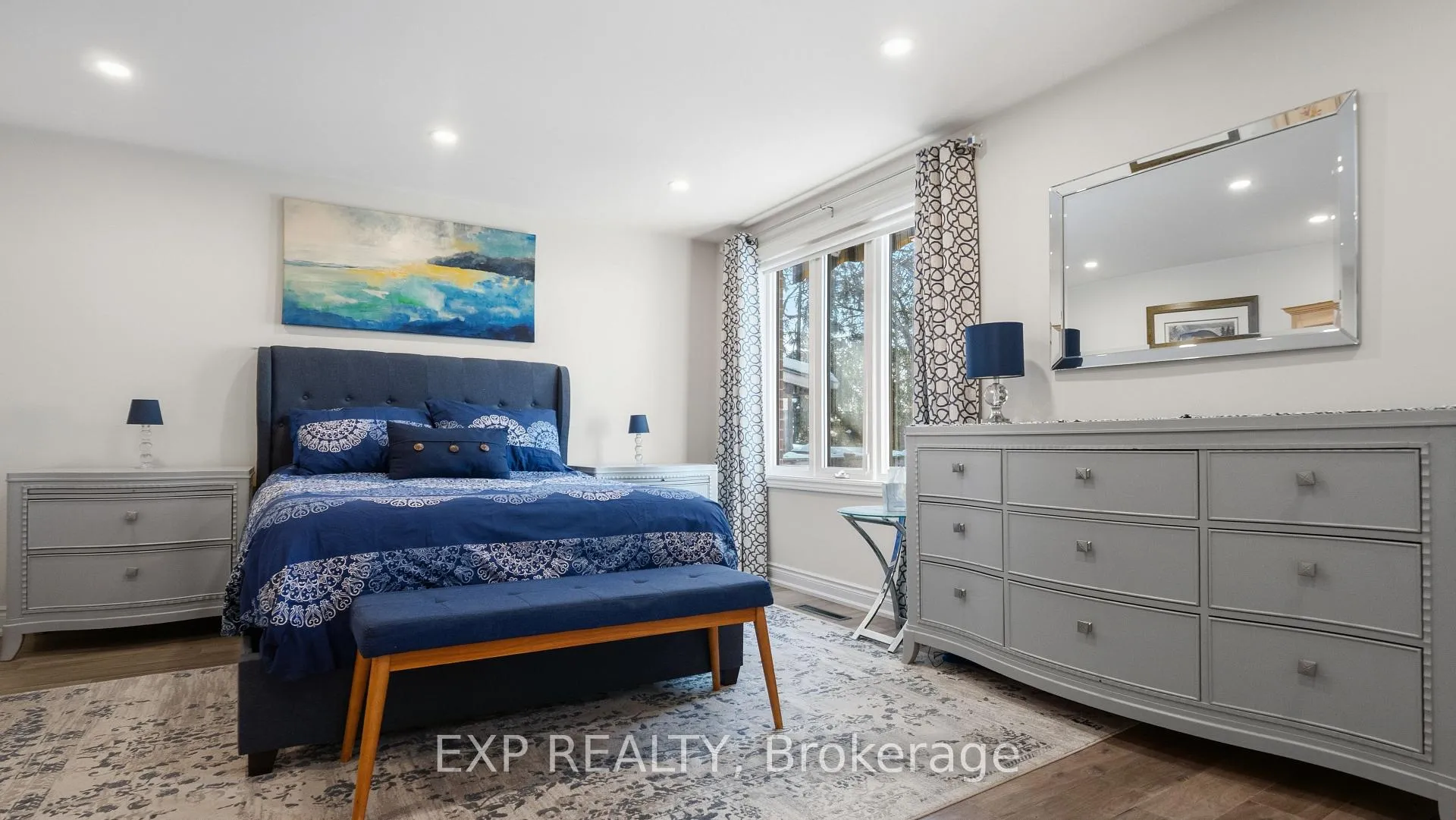 Photo 11 of 1032 Cedarwood Place, Burlington, LaSalle — HOMEH