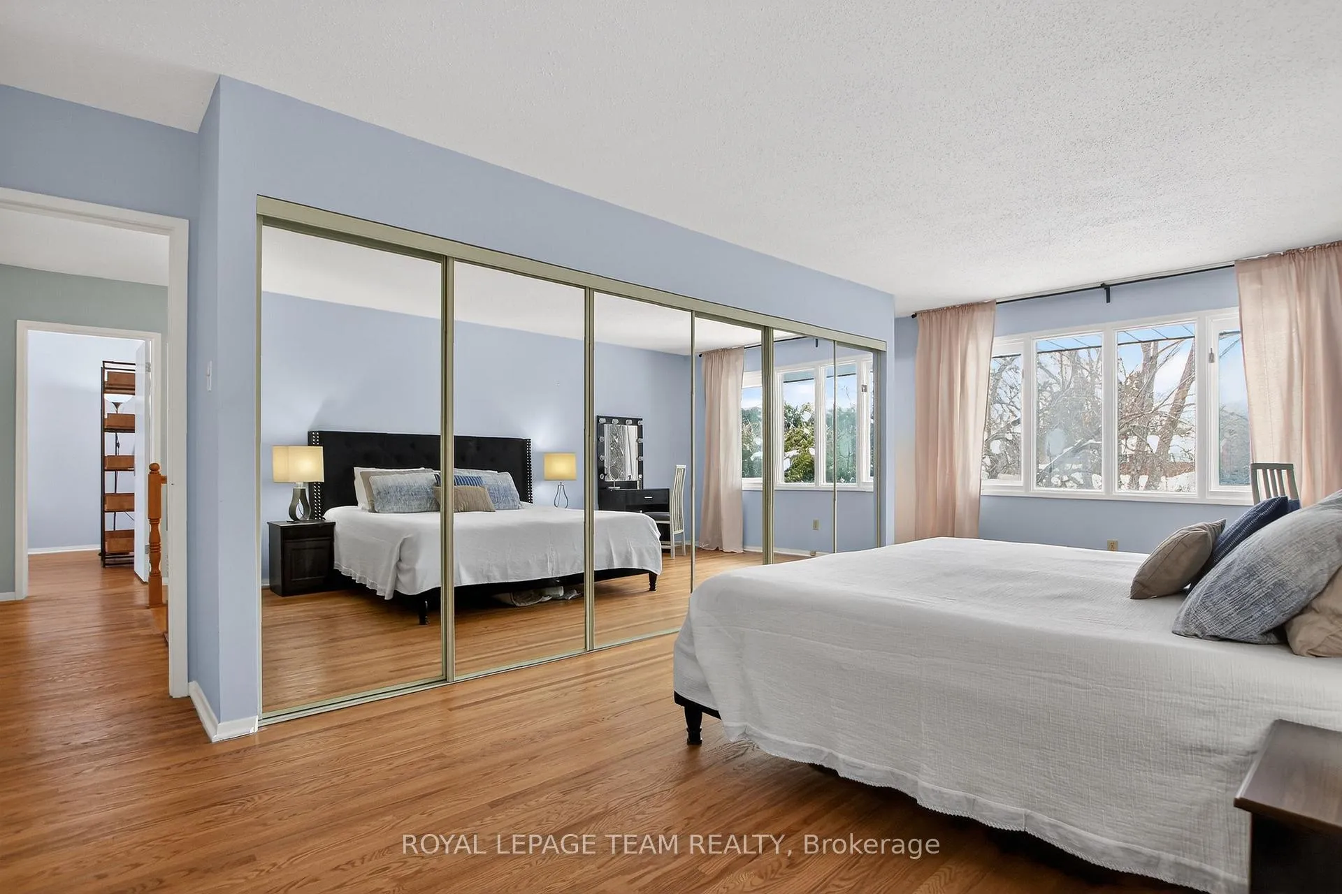 Photo 5 of 18 Pentland Crescent, Ottawa, Kanata - Beaverbrook — HOMEH
