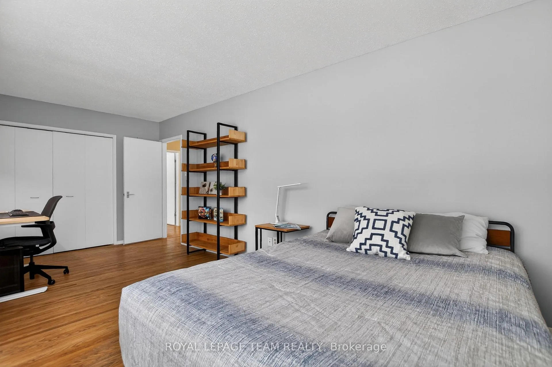 Photo 33 of 18 Pentland Crescent, Ottawa, Kanata - Beaverbrook — HOMEH