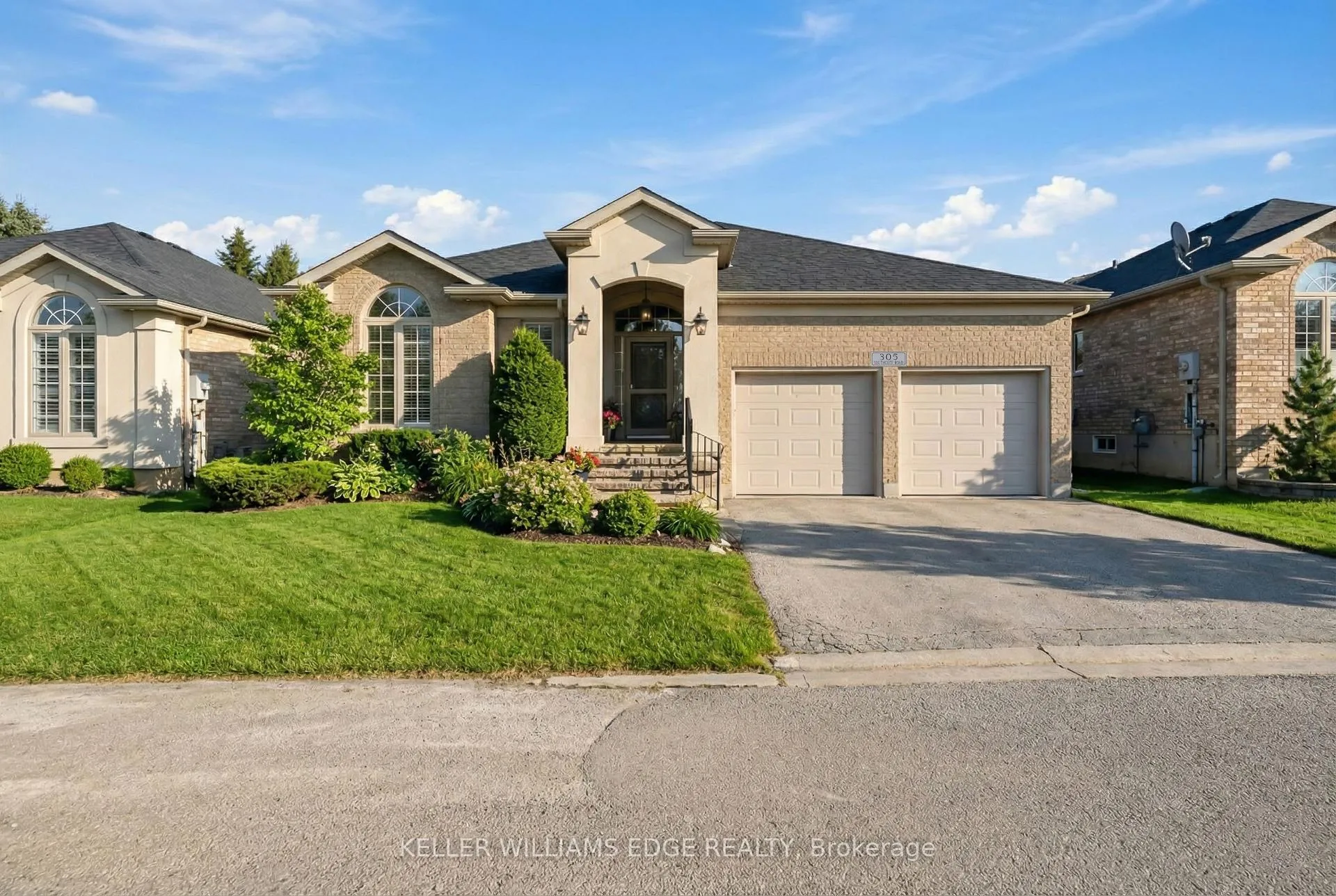 Photo 47 of 305 Southcote Drive, Hamilton, Meadowlands — HOMEH