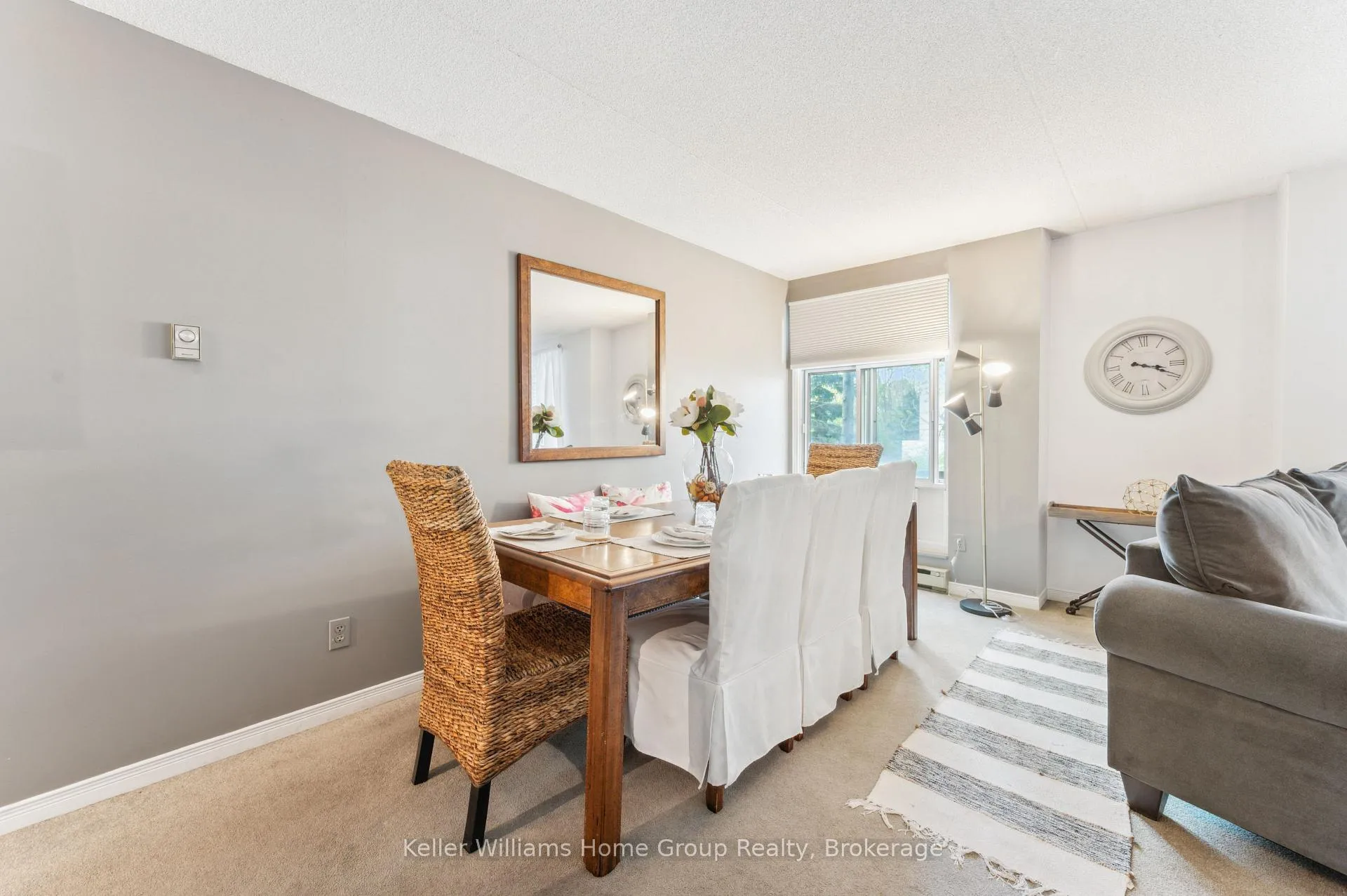 Photo 5 of Unit 105, 8 Christopher Court, Guelph, Kortright West — HOMEH