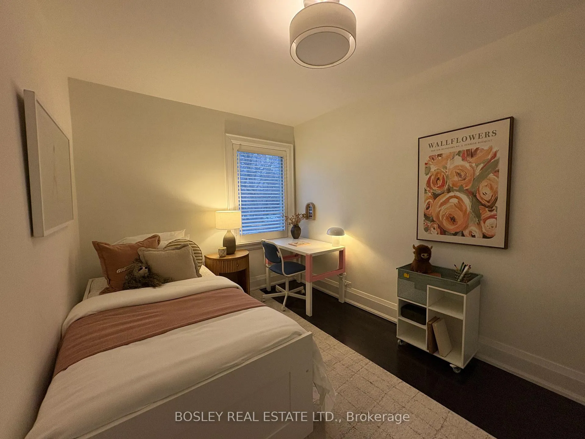 Photo 12 of 19 Thursfield Crescent, Toronto, Leaside — HOMEH