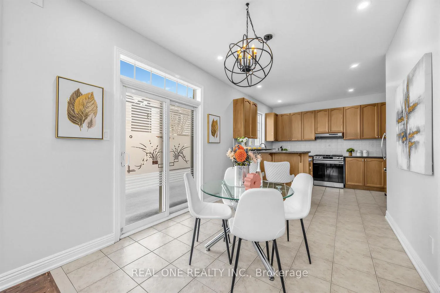 Photo 17 of 18 Calico Crescent, Markham, Cachet — HOMEH