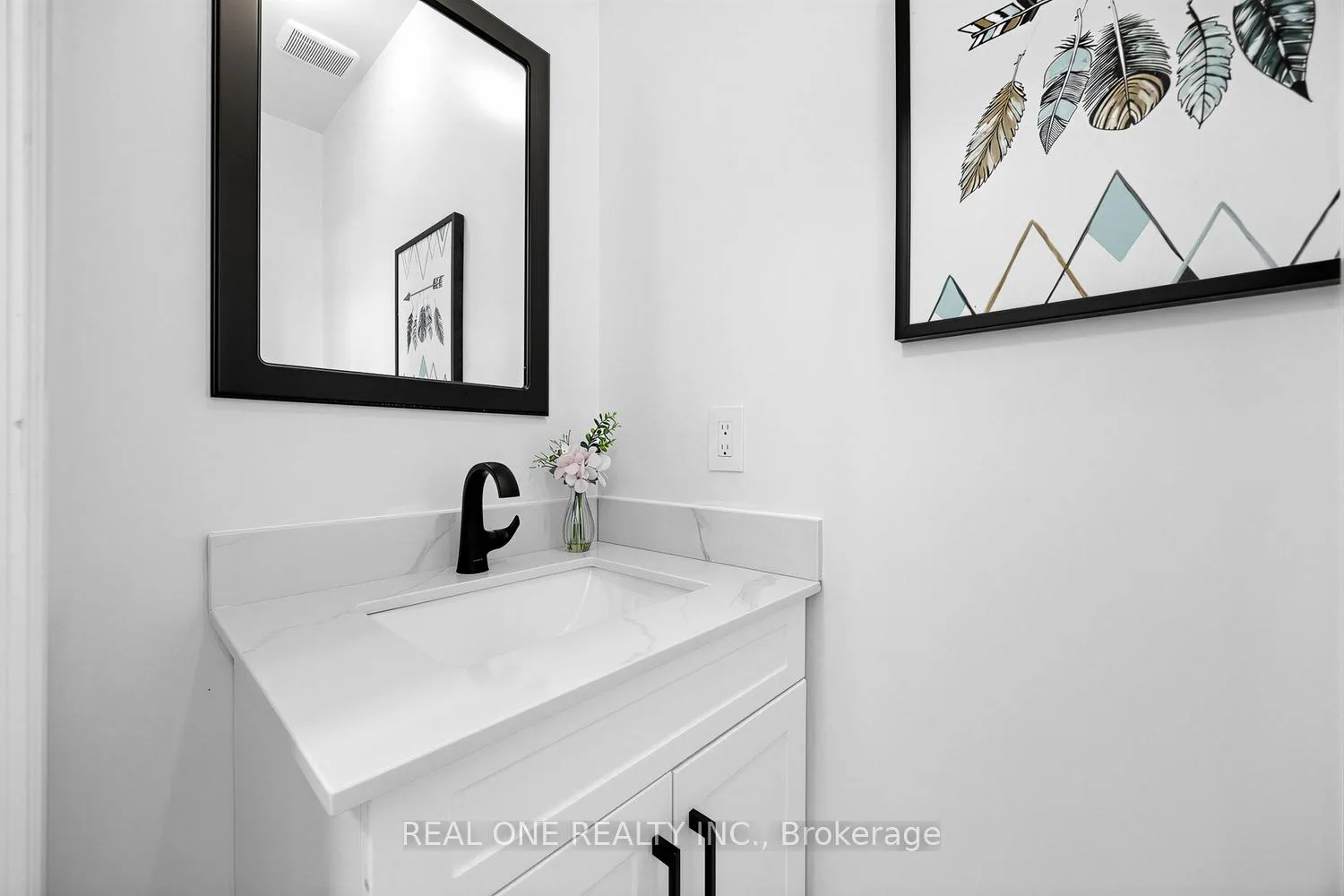 Photo 18 of 18 Calico Crescent, Markham, Cachet — HOMEH
