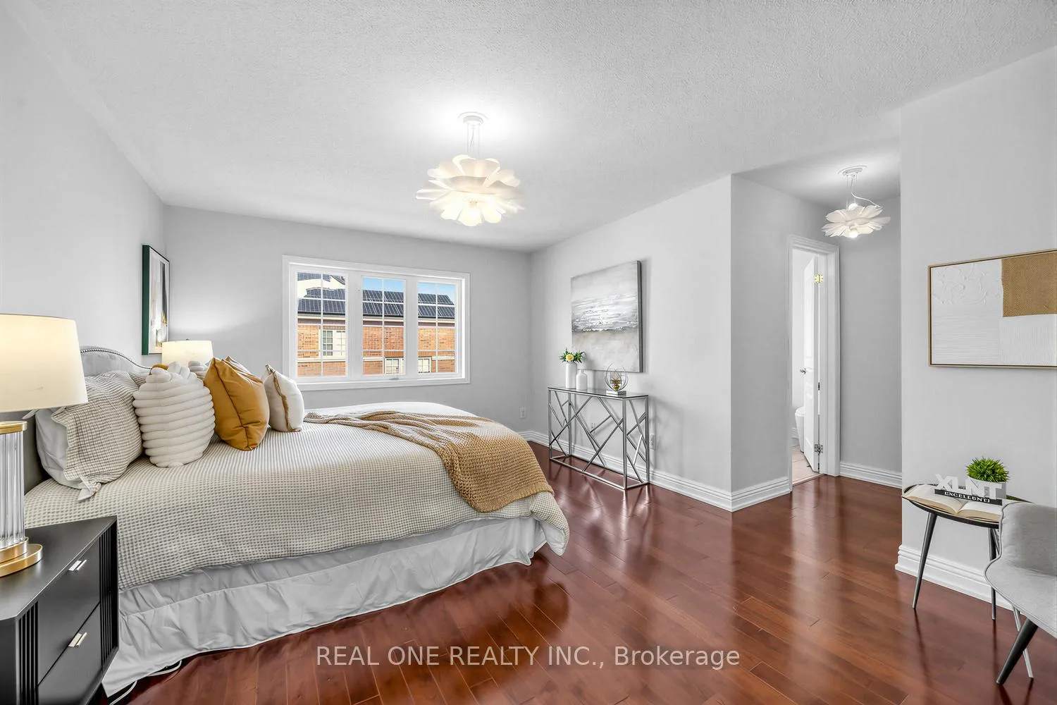 Photo 21 of 18 Calico Crescent, Markham, Cachet — HOMEH
