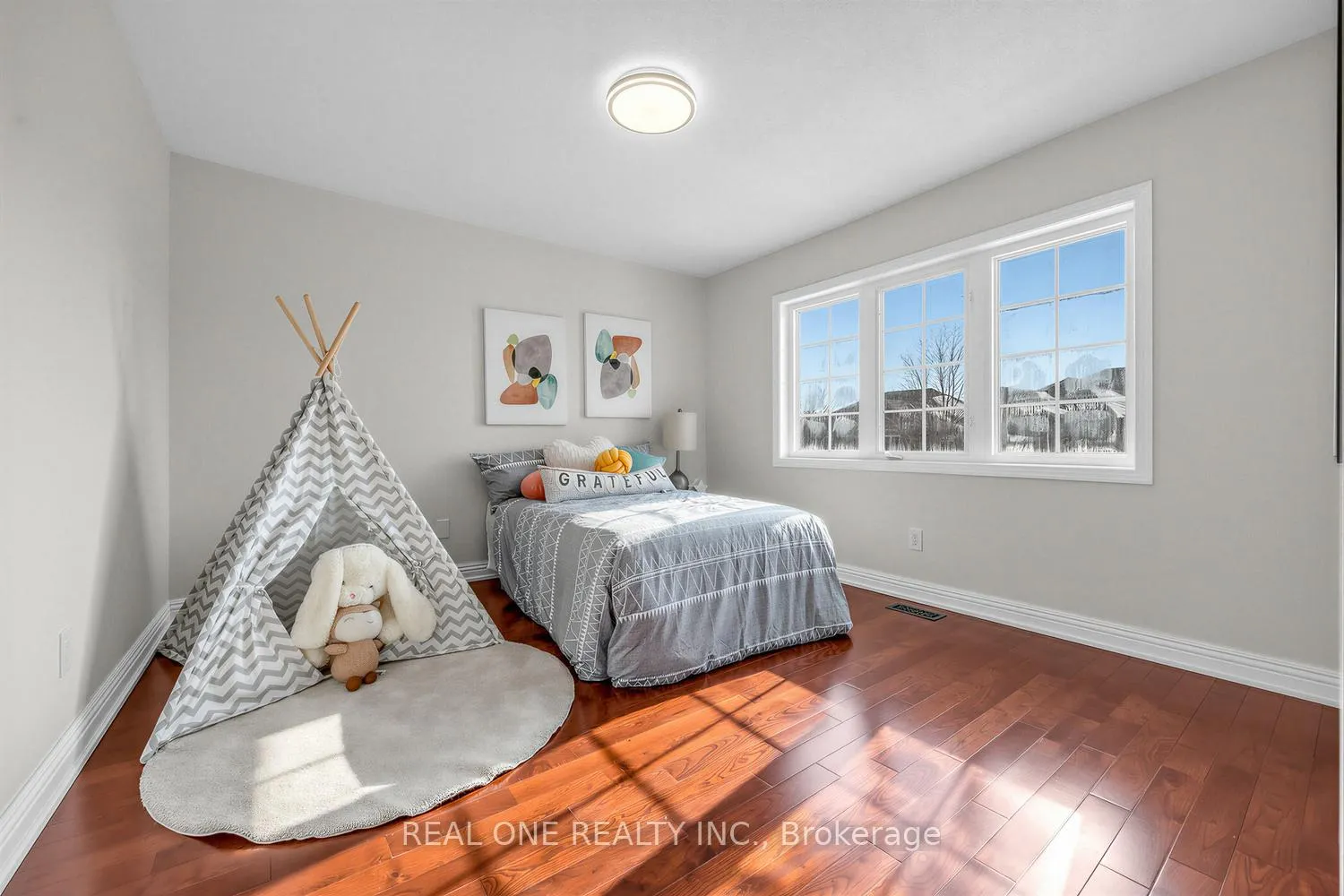 Photo 27 of 18 Calico Crescent, Markham, Cachet — HOMEH