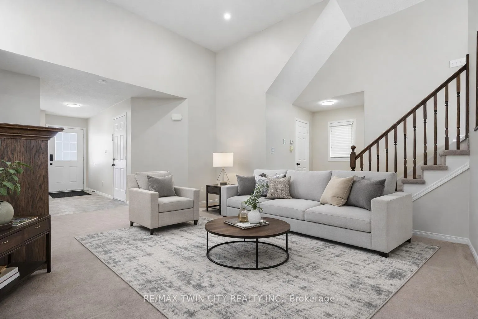 Photo 5 of 187 Woodbine Avenue, Kitchener — HOMEH
