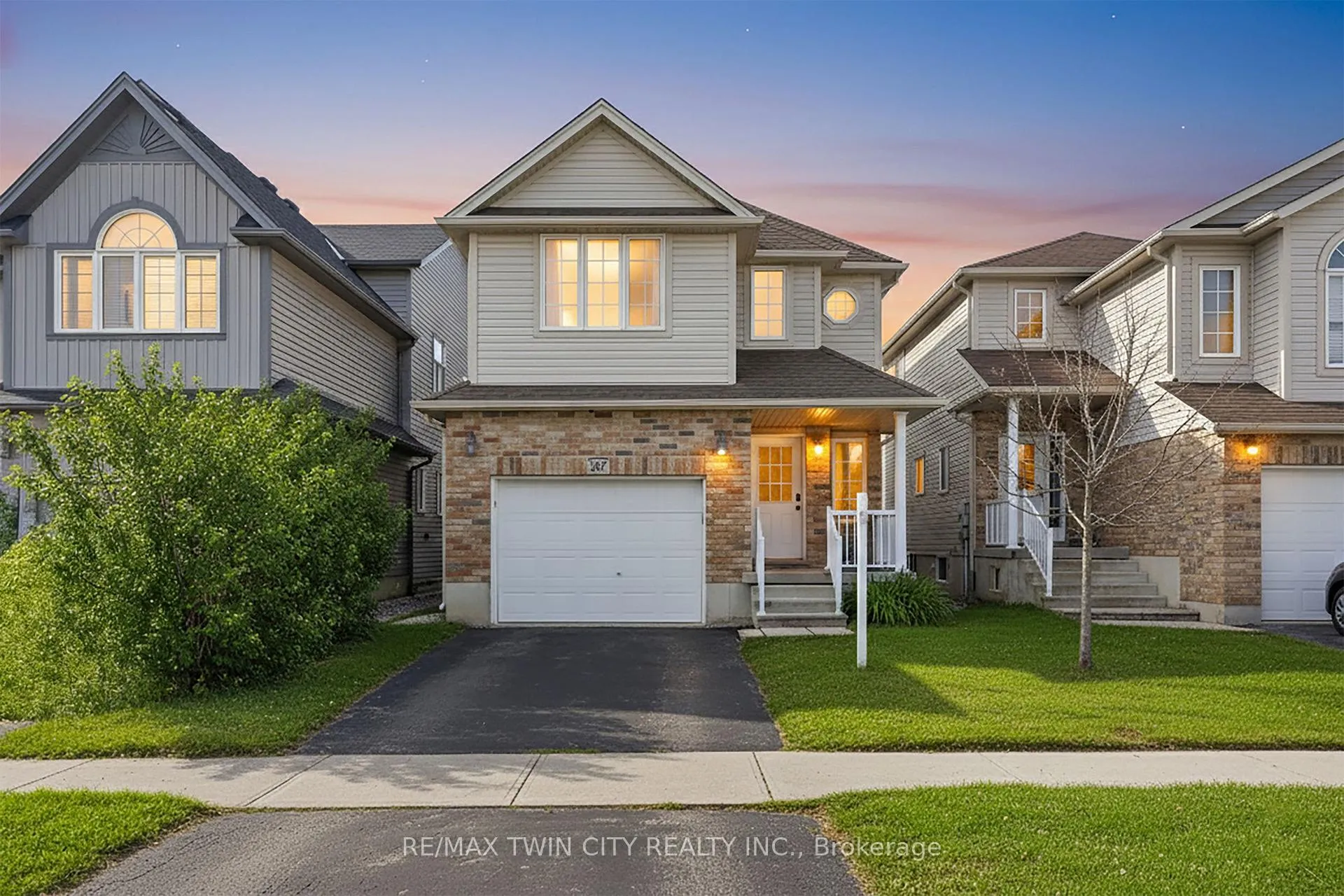 Photo 39 of 187 Woodbine Avenue, Kitchener — HOMEH