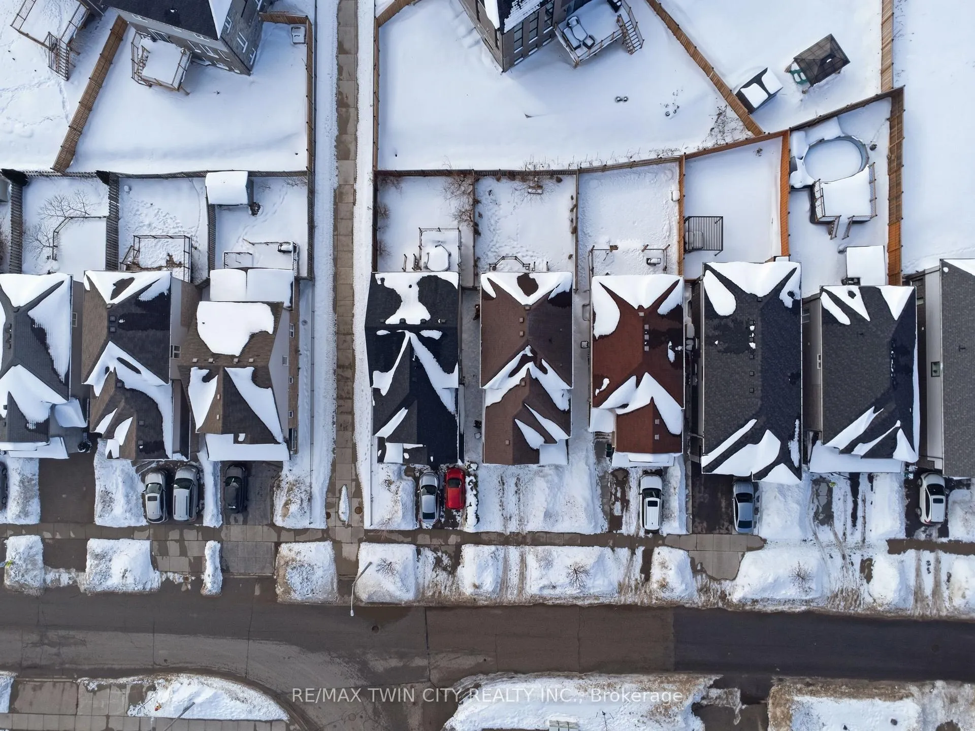 Photo 45 of 187 Woodbine Avenue, Kitchener — HOMEH
