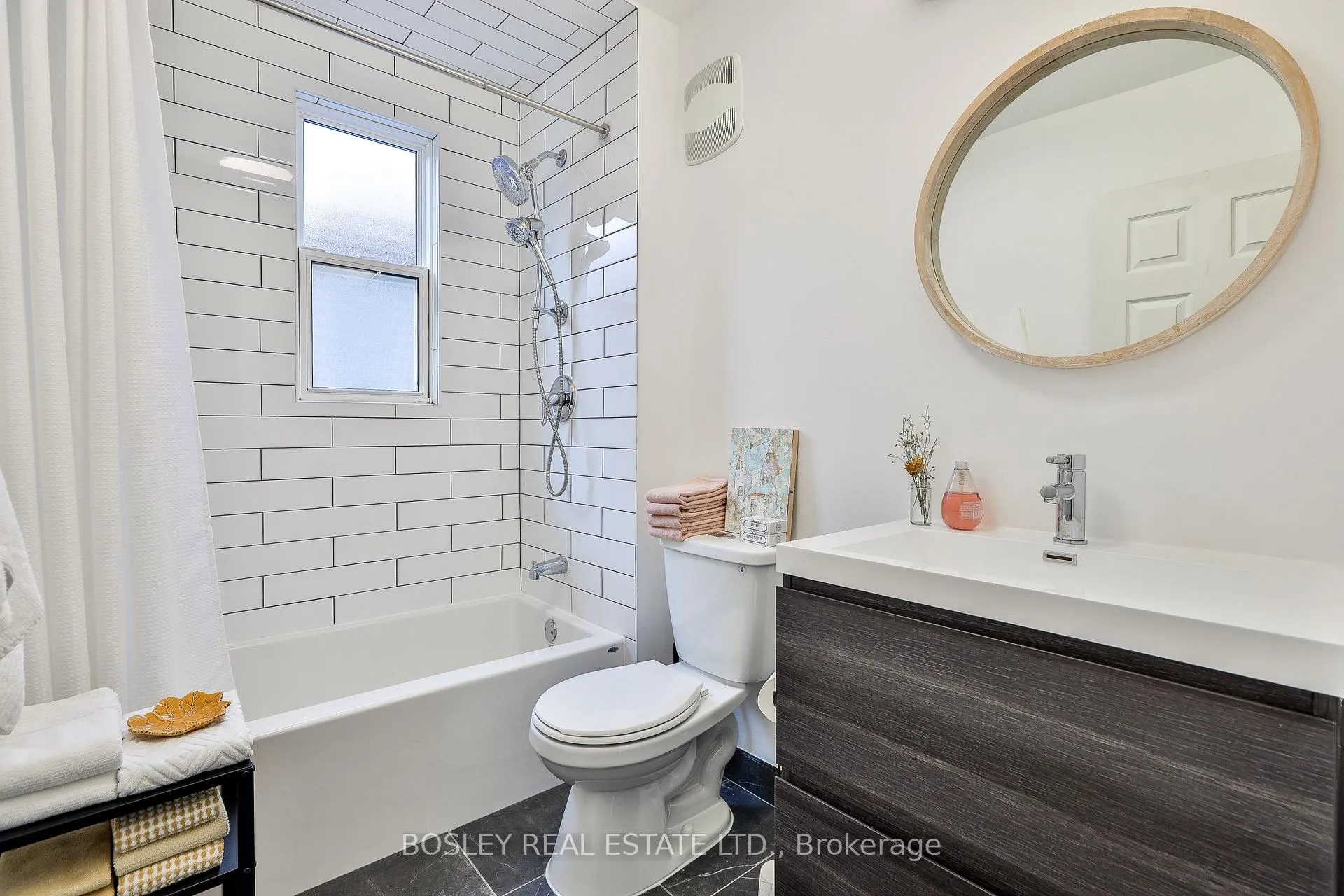 Photo 23 of 663 Vaughan Road, Toronto, Oakwood Village — HOMEH