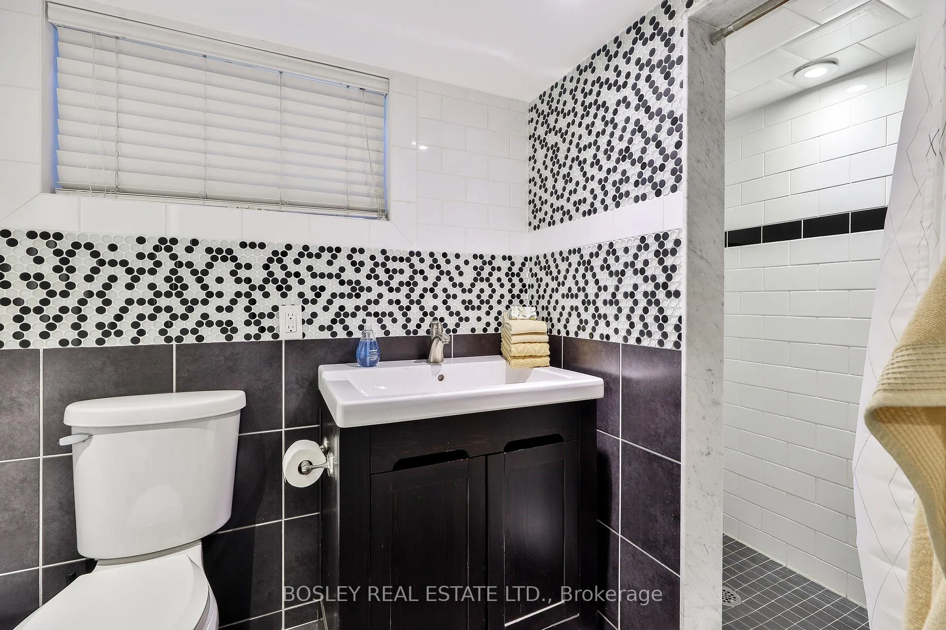 Photo 29 of 663 Vaughan Road, Toronto, Oakwood Village — HOMEH